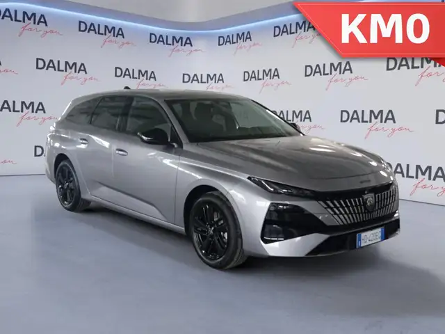 Peugeot 308 view 7