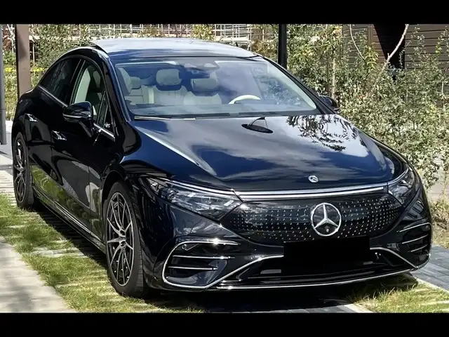 Mercedes-Benz EQS 450+ Electric Art