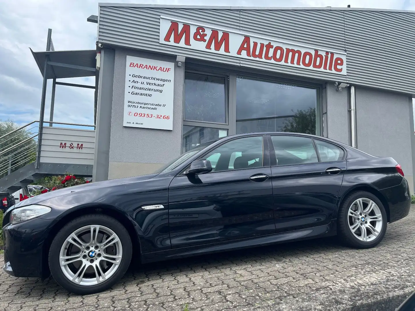 BMW 535 iA xDrive M-Sport Paket *NAVI-Prof.+AHK+18"* Negru - 1