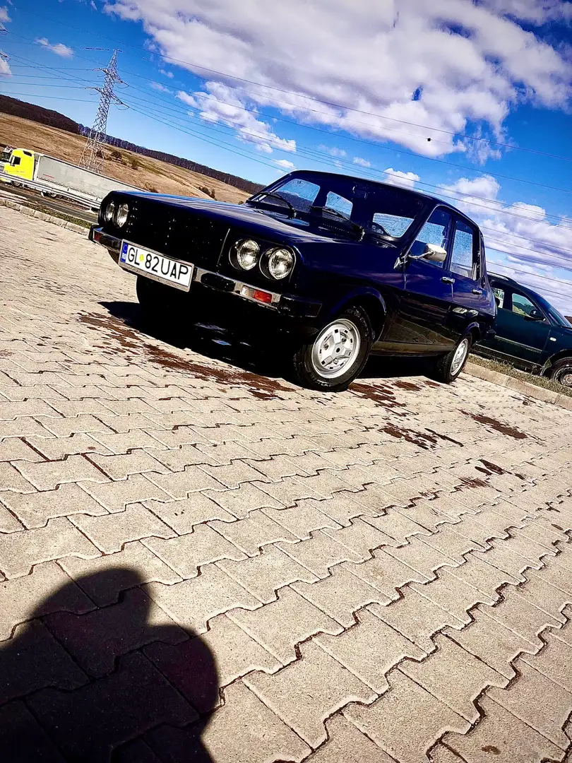 Dacia 1310 Blau - 1