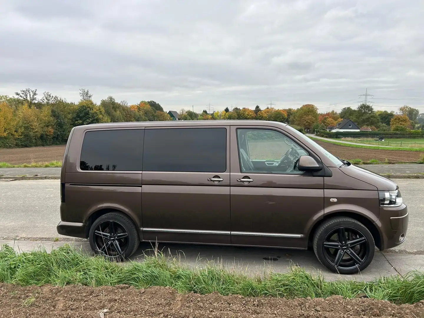Volkswagen T5 Multivan Multivan Highline Braun - 2