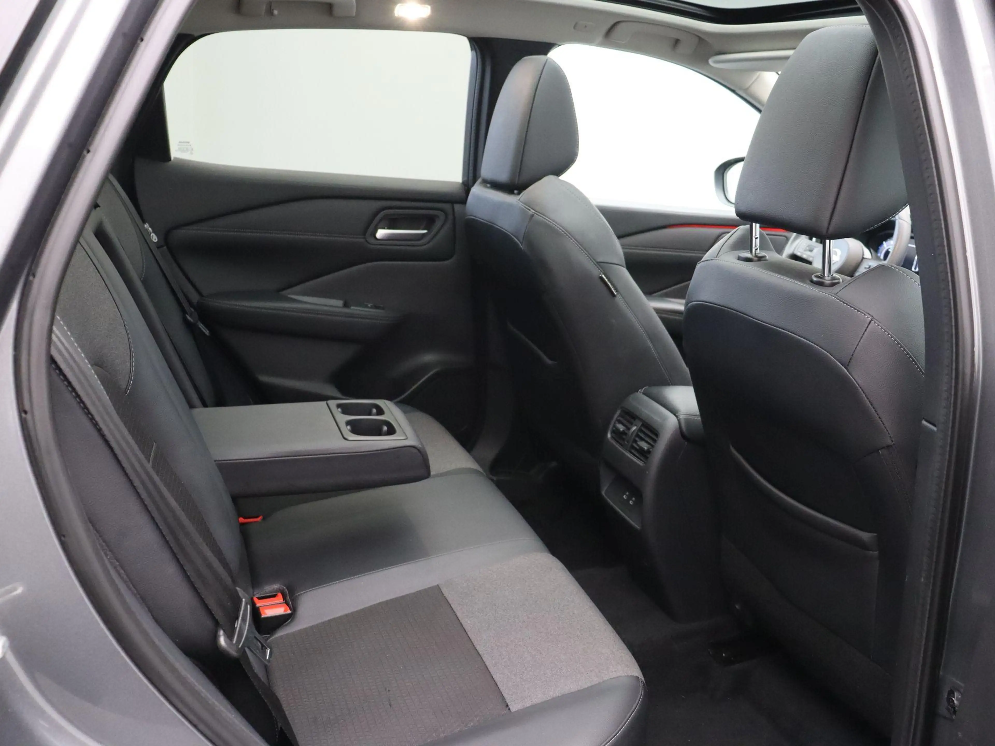 Nissan Qashqai 1.5 e-Power N-Connecta | Stoel, Stuur en Voorruitv — photo 6
