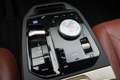 BMW iX xDrive50 Sport / Panoramadak / Trekhaak / Soft-Clo Grijs - thumbnail 17