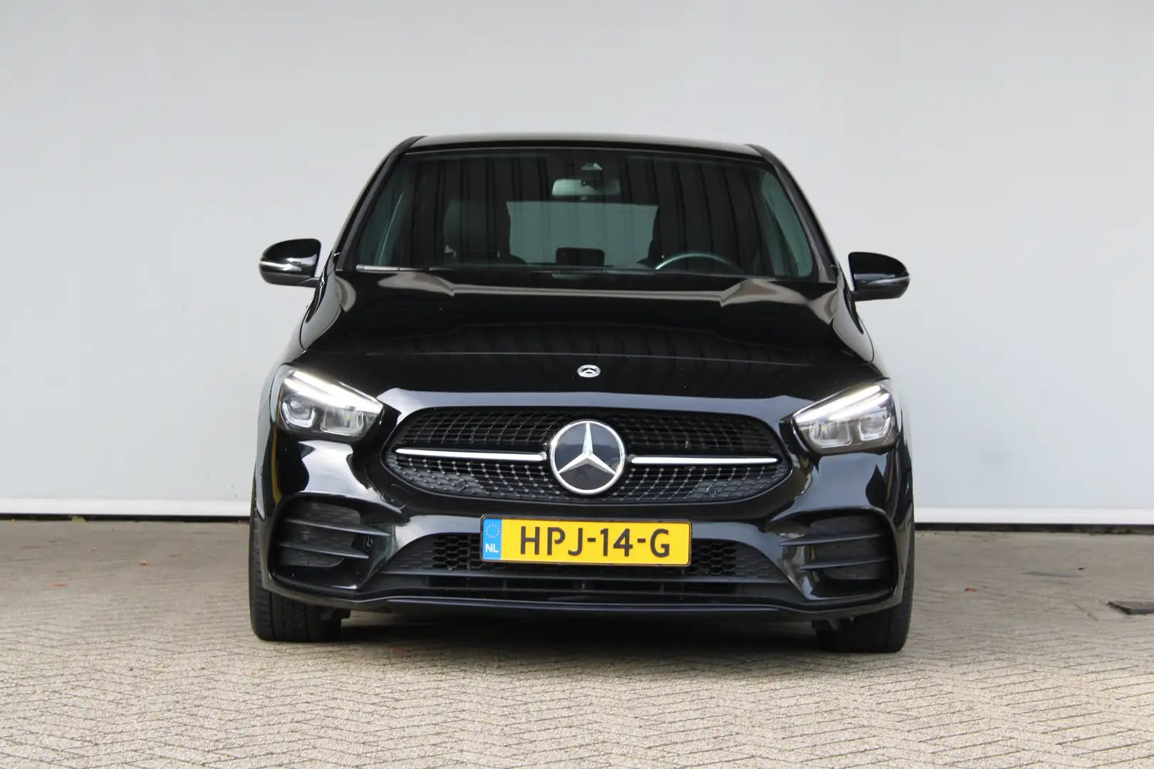 Mercedes-Benz B 250 e Premium Plus | AMG - Line | Cruise control | Cli Noir - 2