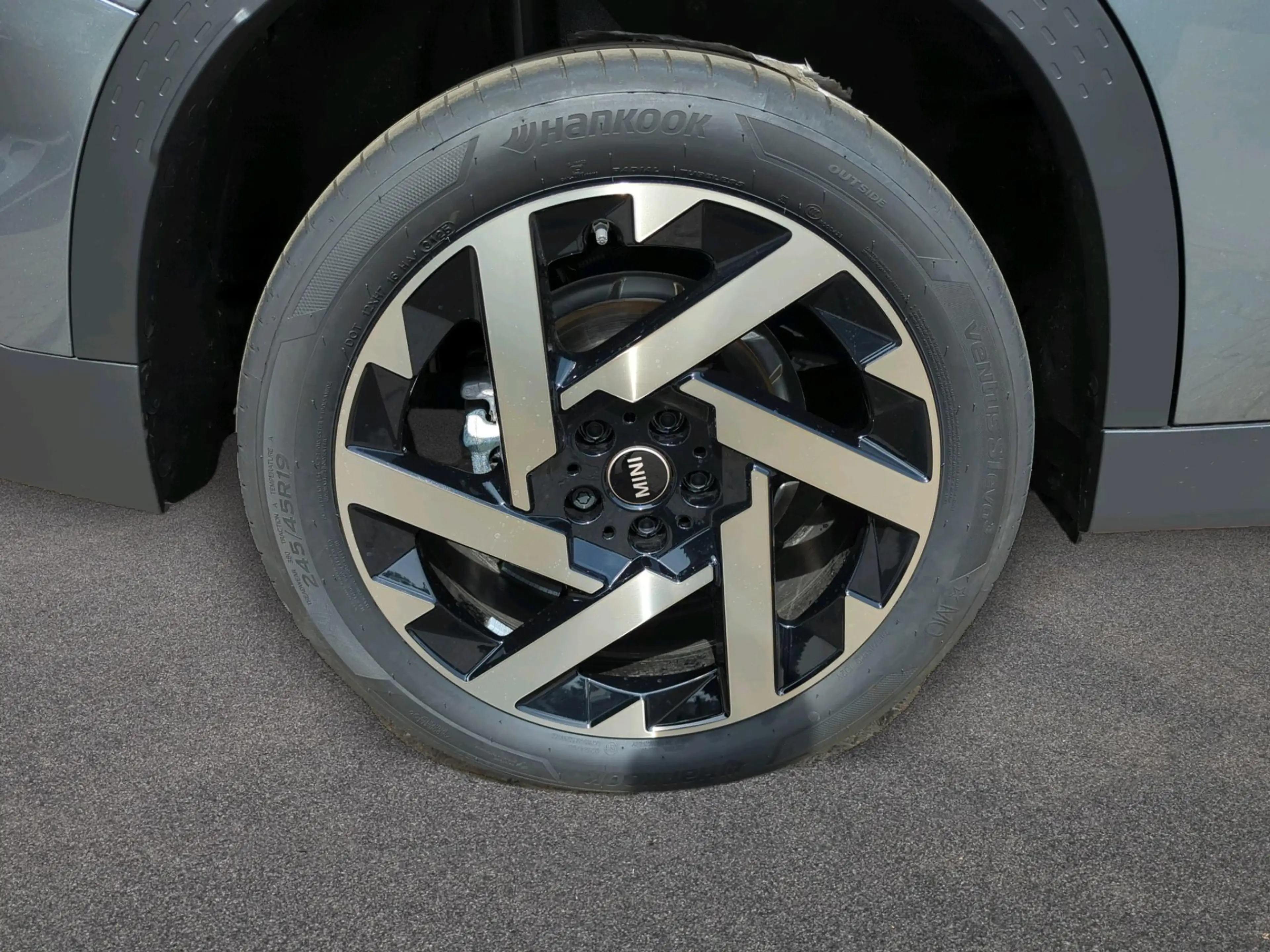 MINI Countryman C Favoured Trim — photo 9