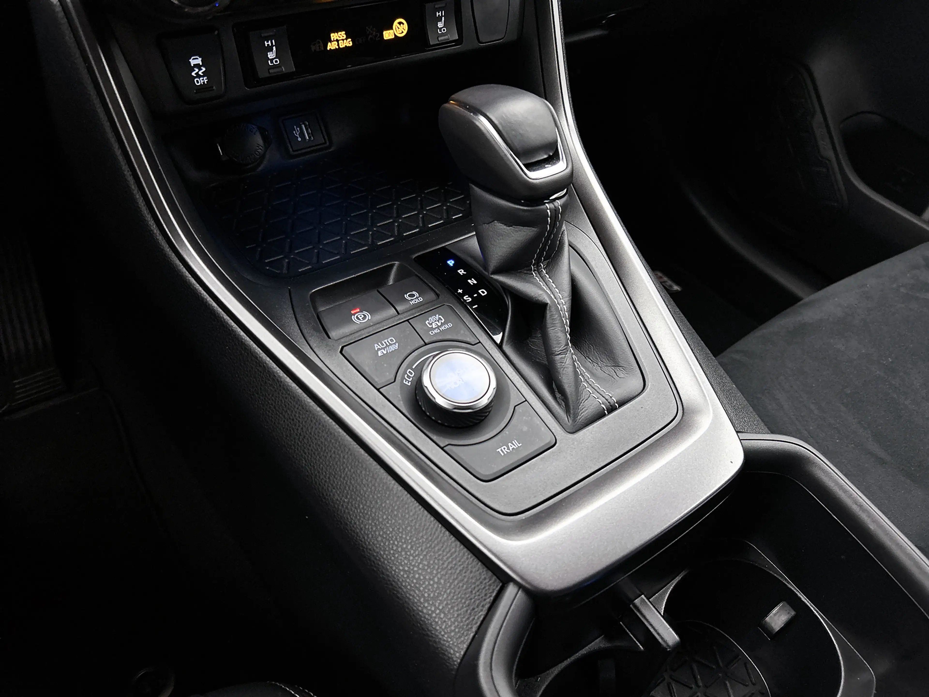 Toyota RAV 4 2.5 Plug-in Hybrid AWD GR SPORT | Navigatie | BLS — photo 11