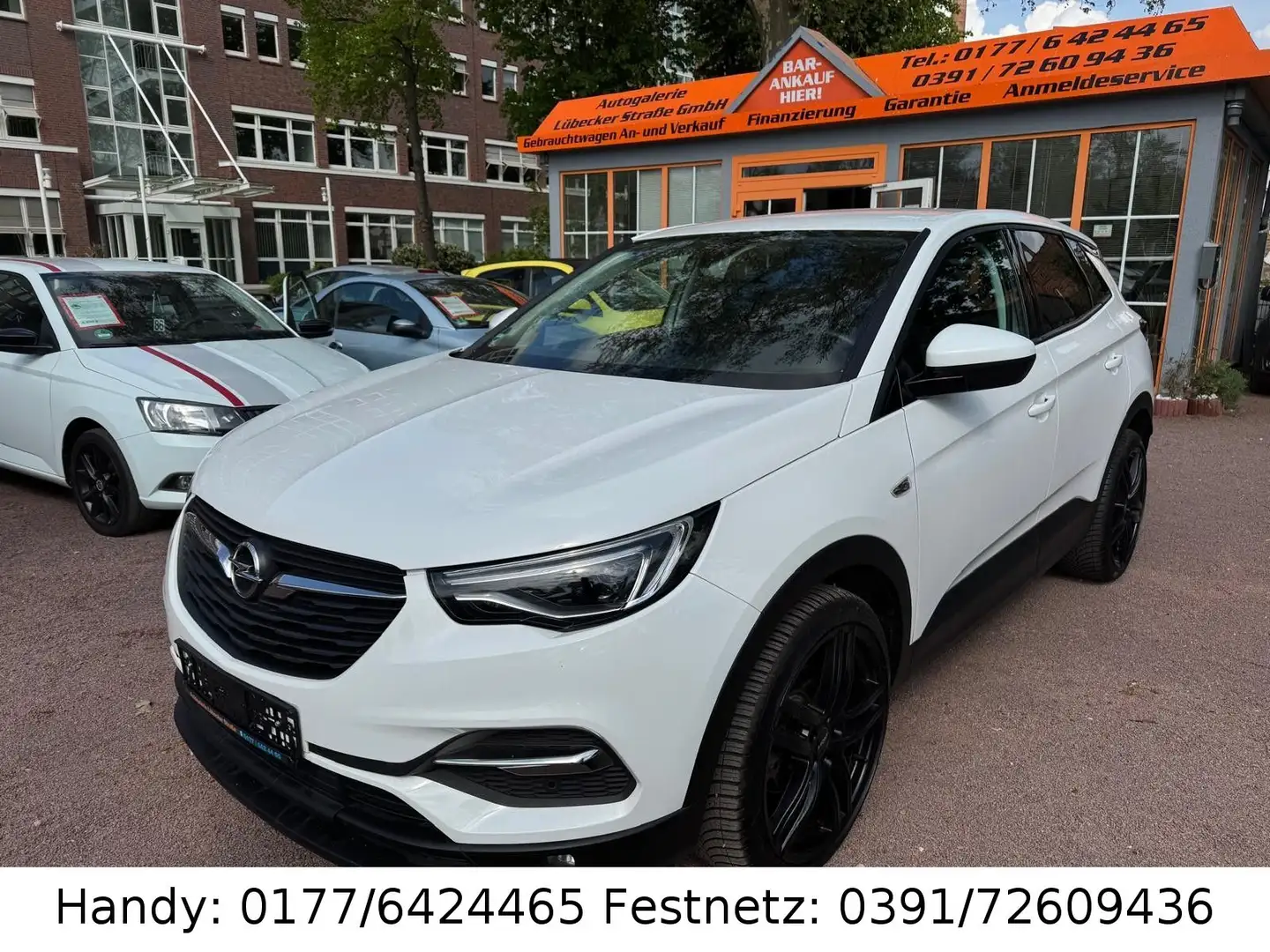 Opel Grandland X 1.2 Turbo AUTOMATIK/SHZ/PDC/LED Weiß - 1