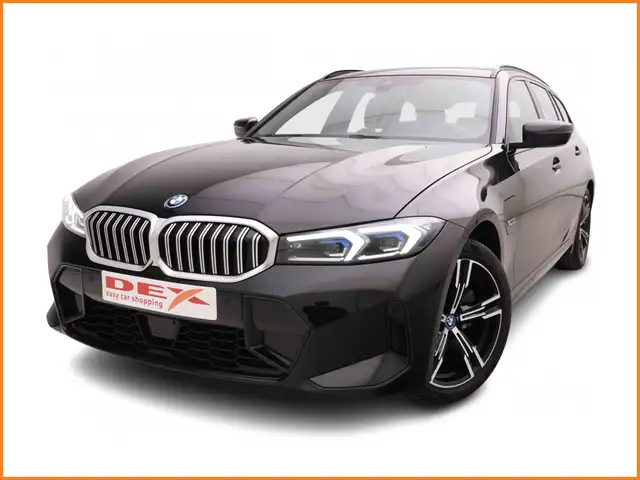 BMW 330e xDrive Touring PHEV M-Sport + Pano + Leather + Innovation Pack + Towbar