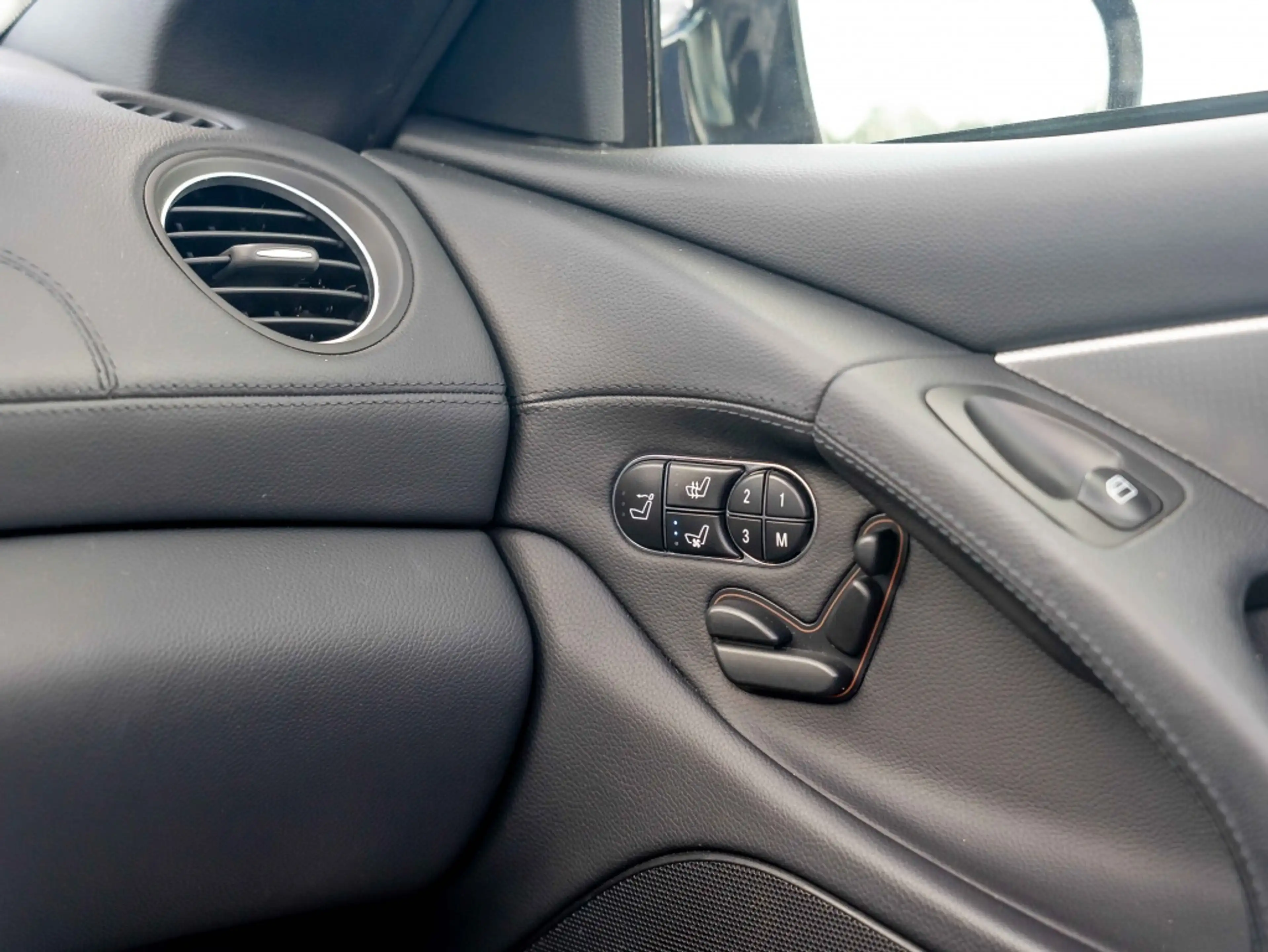 Mercedes-Benz SL 350 Roadster SL AMG | Harman & Kardon | Memory | Leer — photo 15