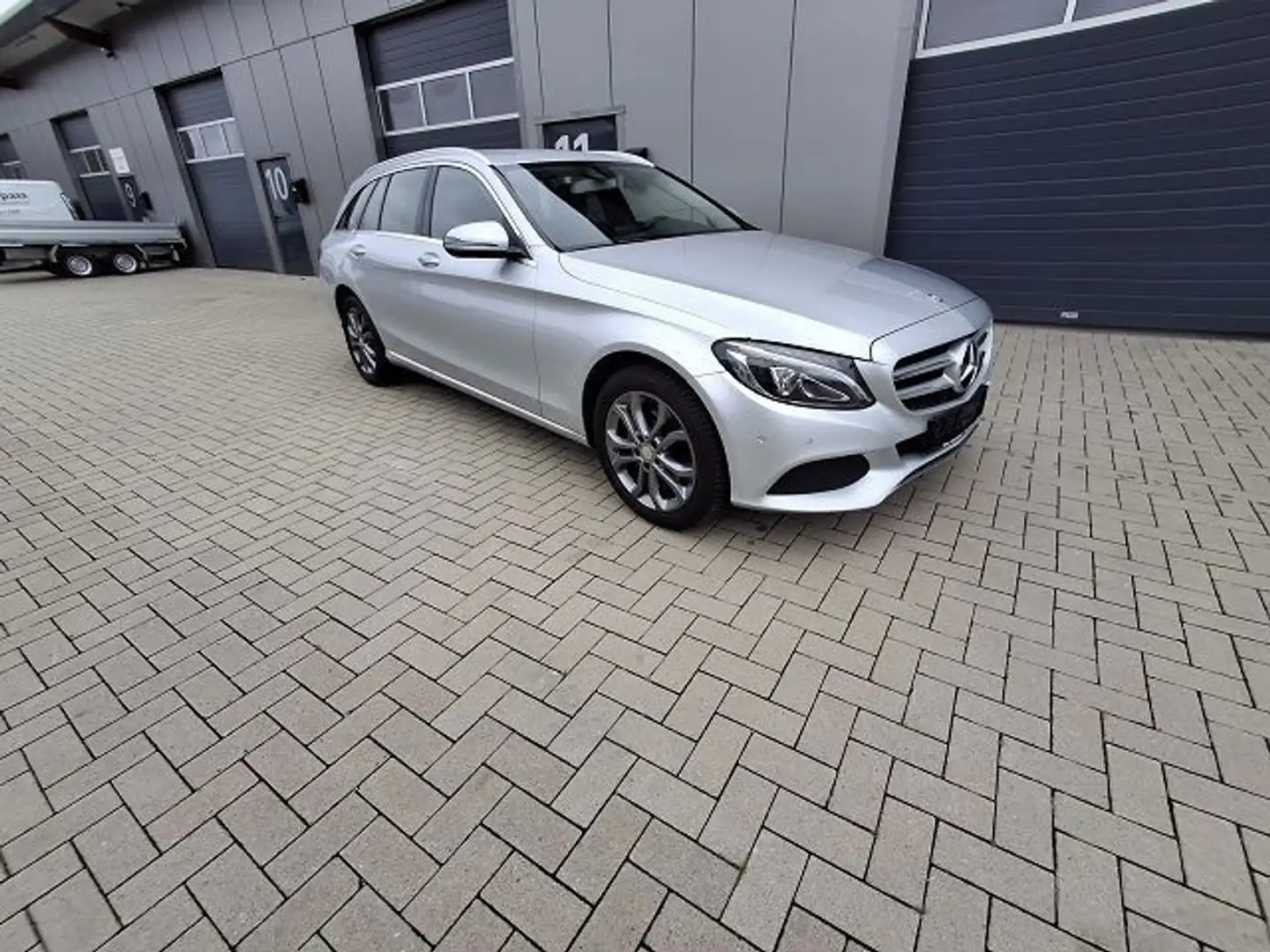 Mercedes-Benz C 180 T CGI Autom.Navi,Bluethooth Silber - 2