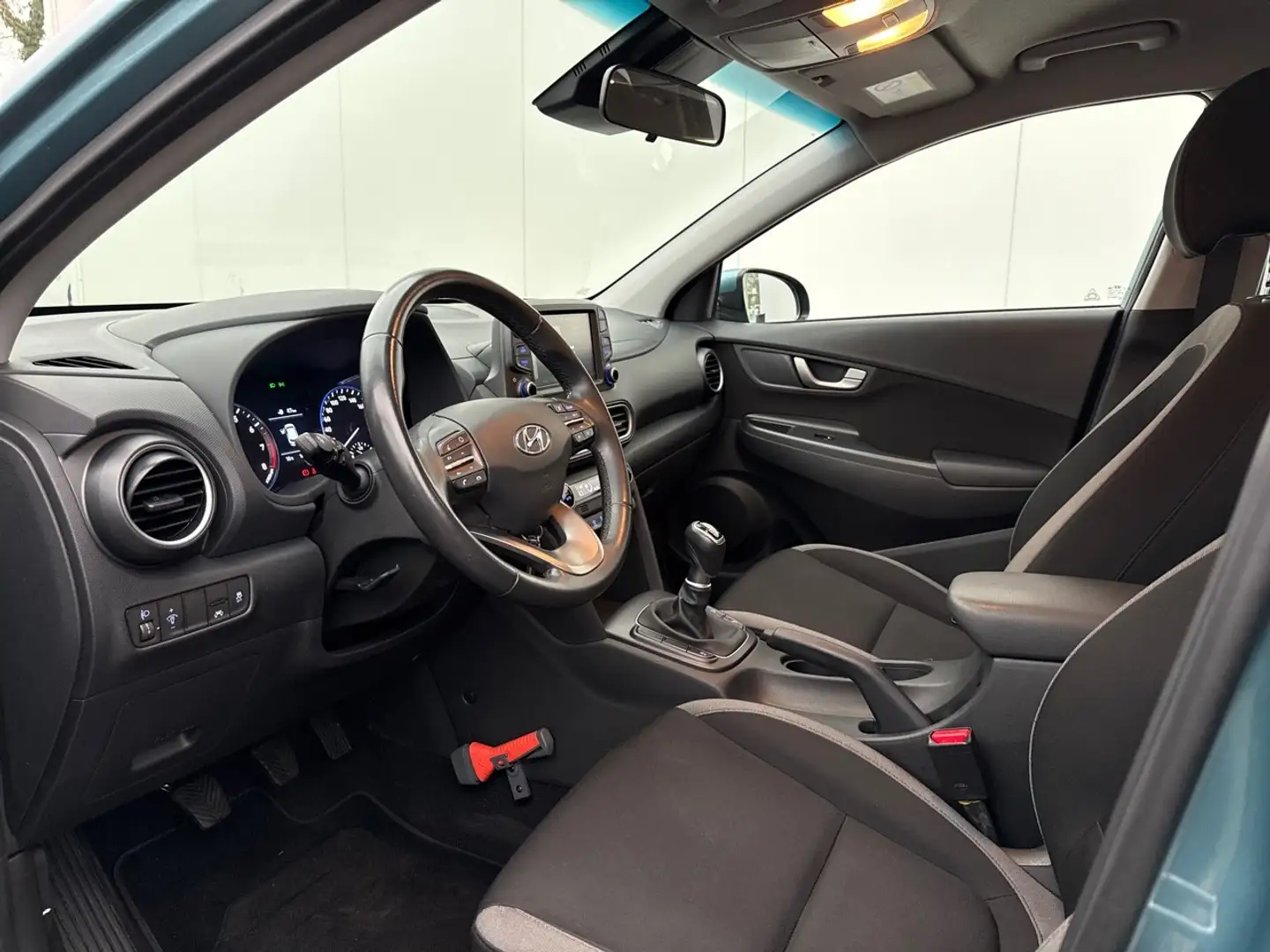Hyundai KONA 1.0T Essence CAMERA / CRUISE / TREKHAAK / PDC / A Blauw - 2