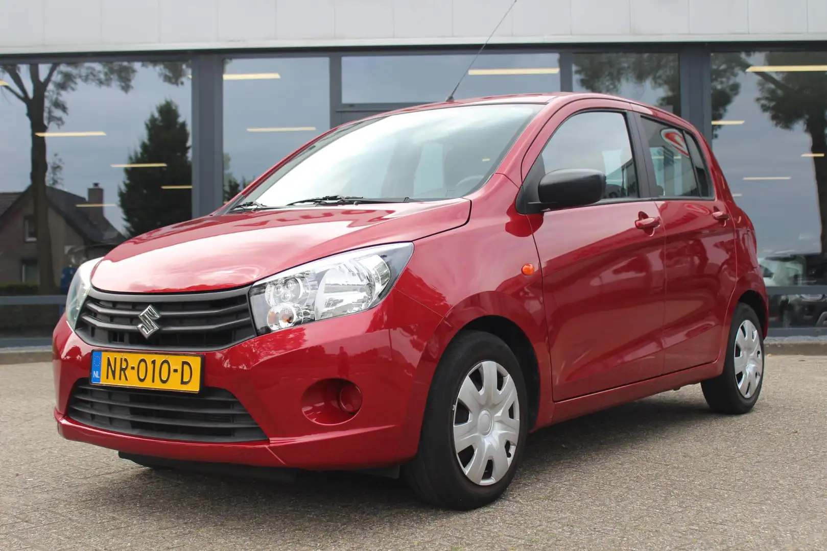 Suzuki Celerio 1.0 Comfort Rood - 2