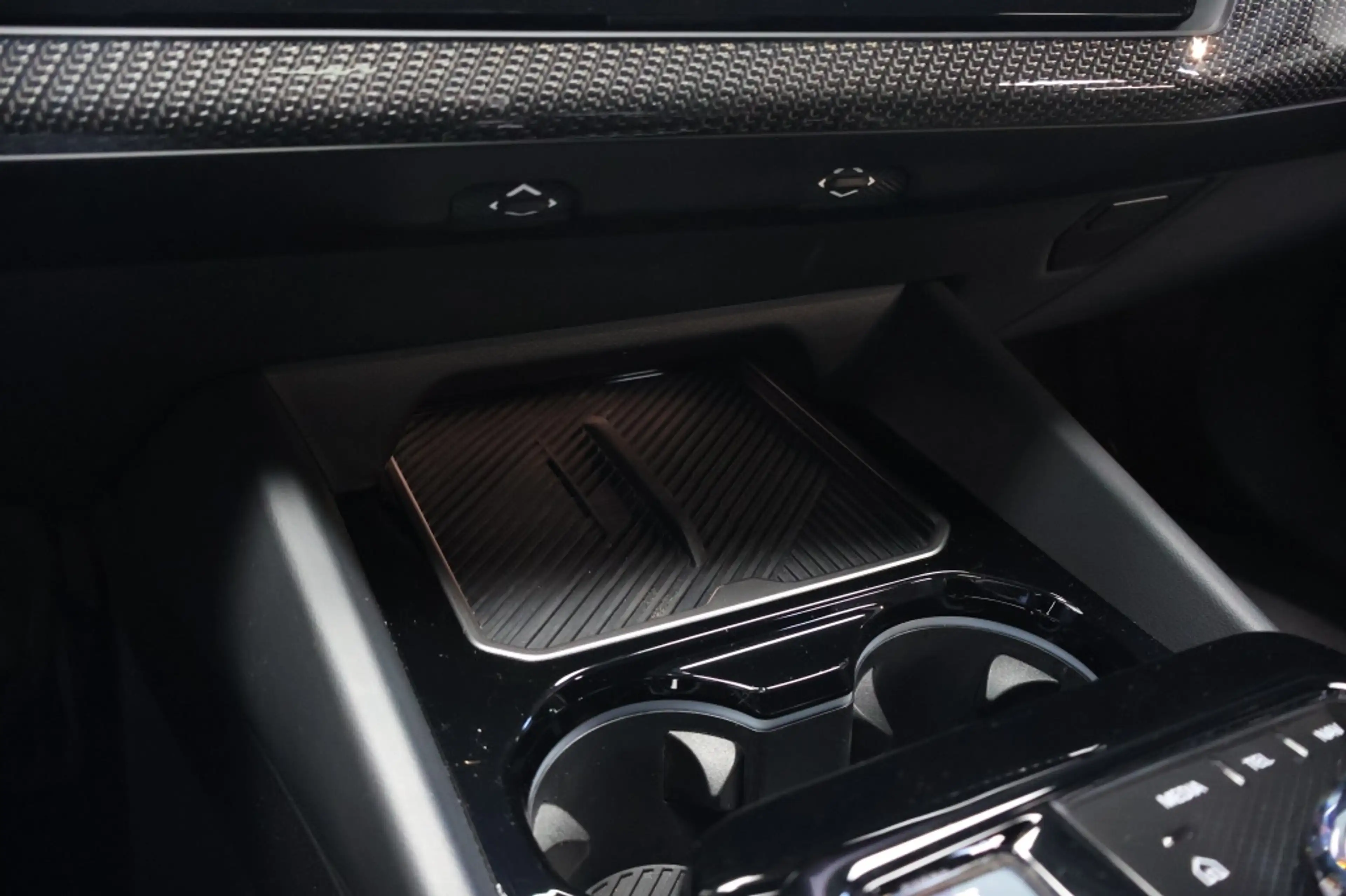 BMW 520 5-serie 520i | M-Sport Pro | Panorama | H&K | Trek — photo 38