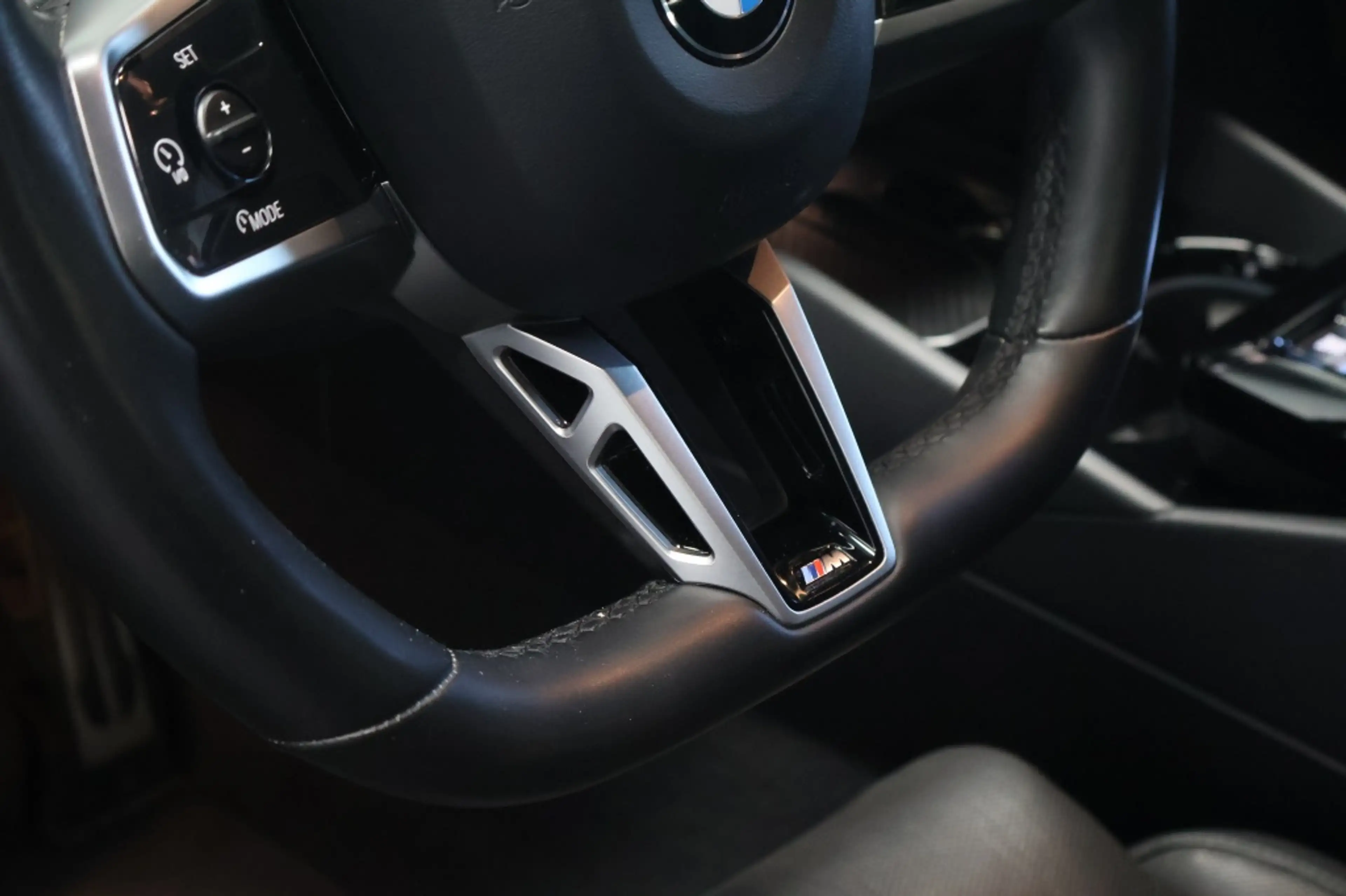 BMW 520 5-serie 520i | M-Sport Pro | Panorama | H&K | Trek — photo 31