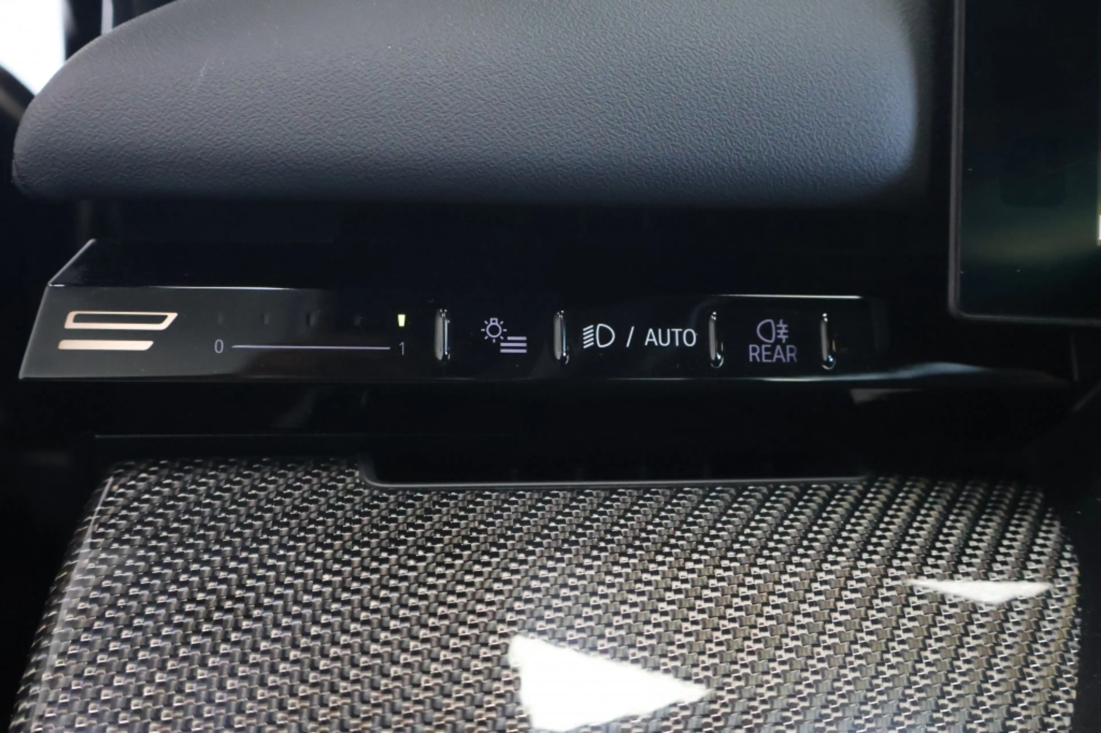 BMW 520 5-serie 520i | M-Sport Pro | Panorama | H&K | Trek — photo 25