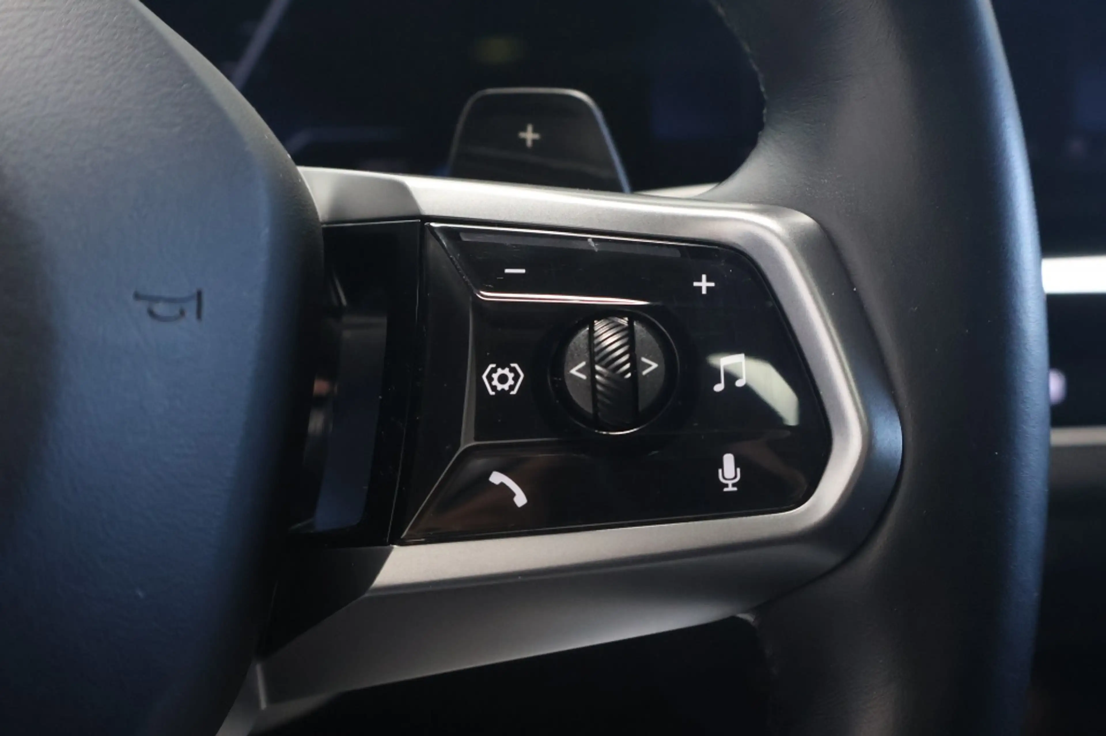 BMW 520 5-serie 520i | M-Sport Pro | Panorama | H&K | Trek — photo 30