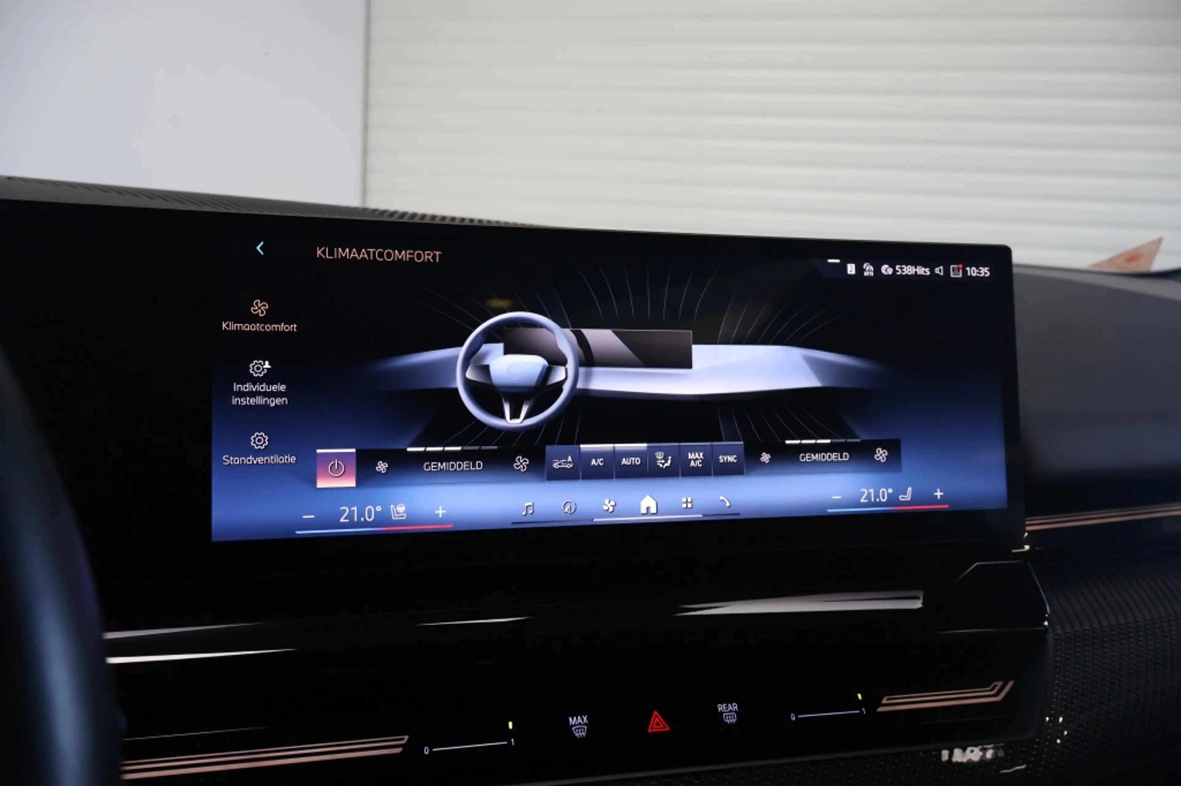 BMW 520 5-serie 520i | M-Sport Pro | Panorama | H&K | Trek — photo 34
