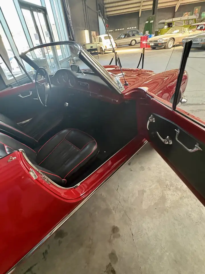 Alfa Romeo Giulia spider 1600, foto 12