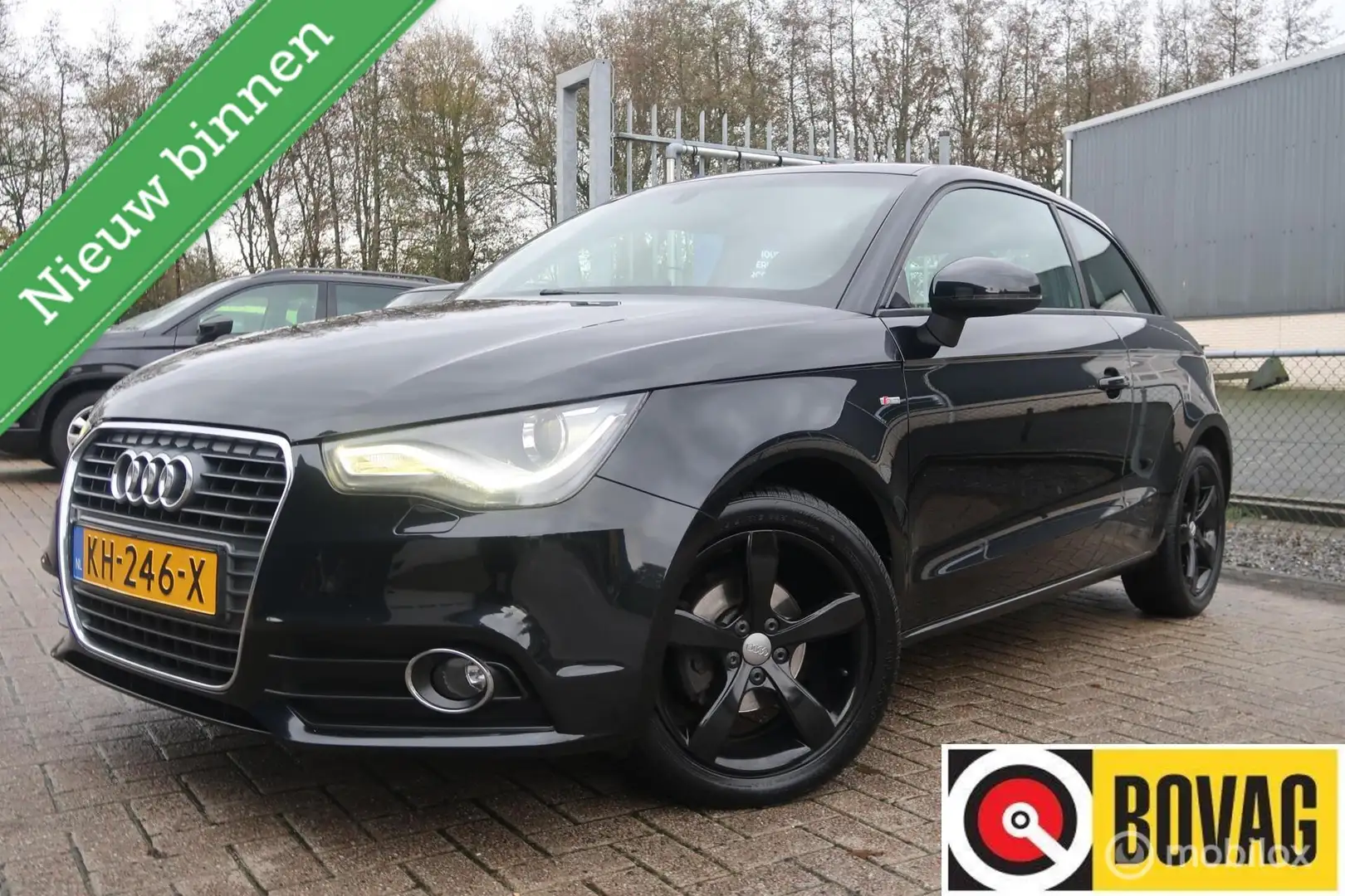 Audi A1 1.2 TFSI Ambition Pro S-Line Negro - 1