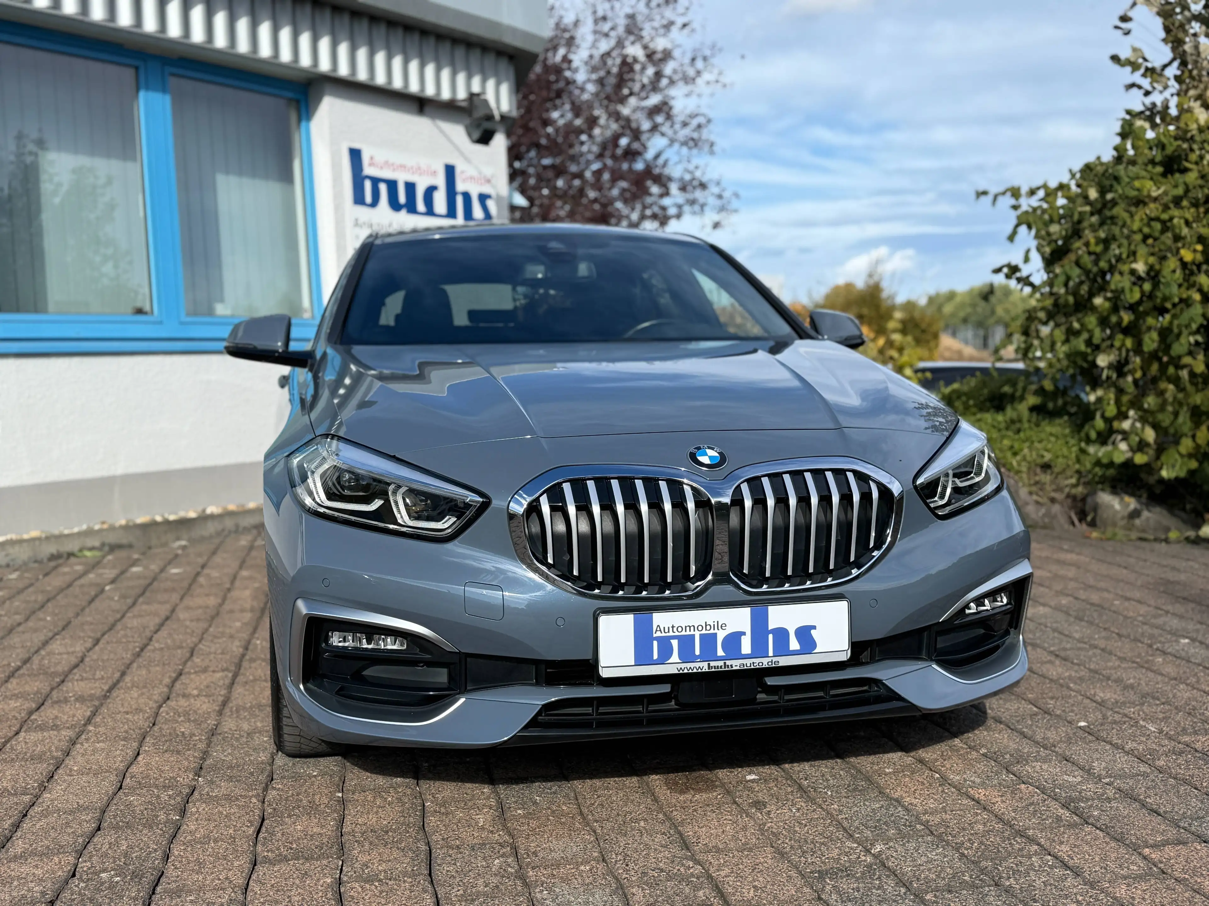BMW 120 d xDrive Luxury Line Autom. ACC AHK Pano HUD LED Leder — photo 2