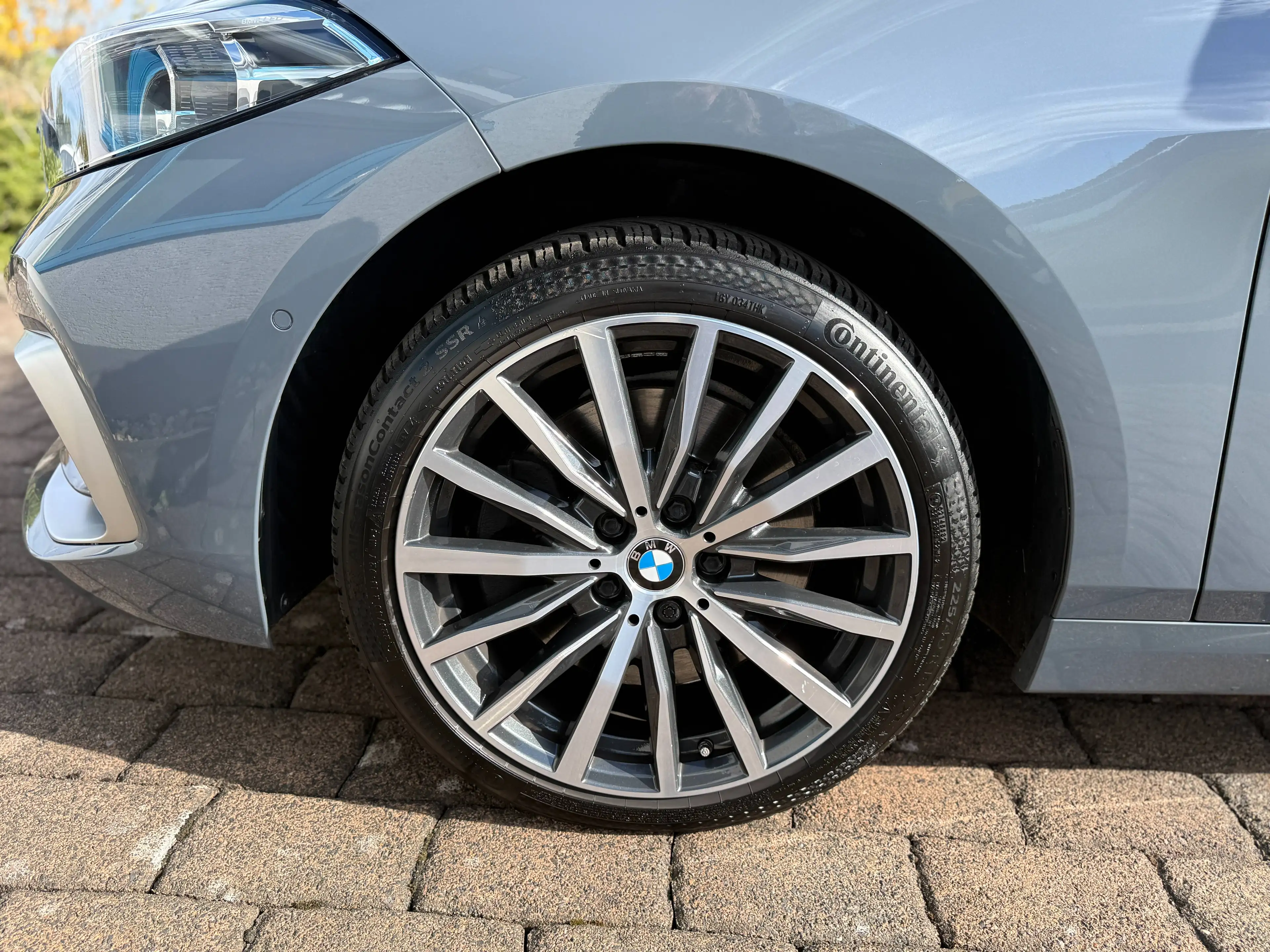 BMW 120 d xDrive Luxury Line Autom. ACC AHK Pano HUD LED Leder — photo 14