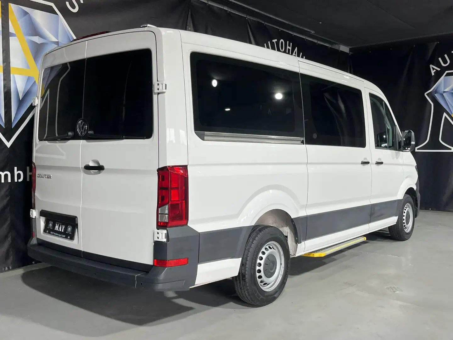 Volkswagen Crafter CRAFTER 2,0 TDI 8 SITZER KLIMA PDC 140PS 1.HAND Blanc - 1