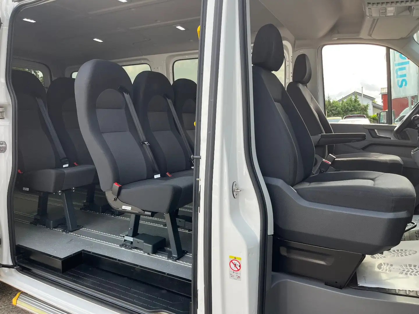 Volkswagen Crafter CRAFTER 2,0 TDI 8 SITZER KLIMA PDC 140PS 1.HAND Blanc - 2
