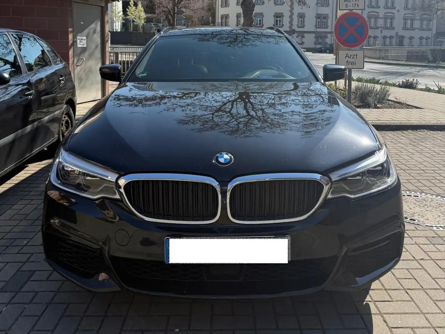 BMW 530 5er Touring Diesel 530d xDrive Touring Aut. Sport Negro - 2
