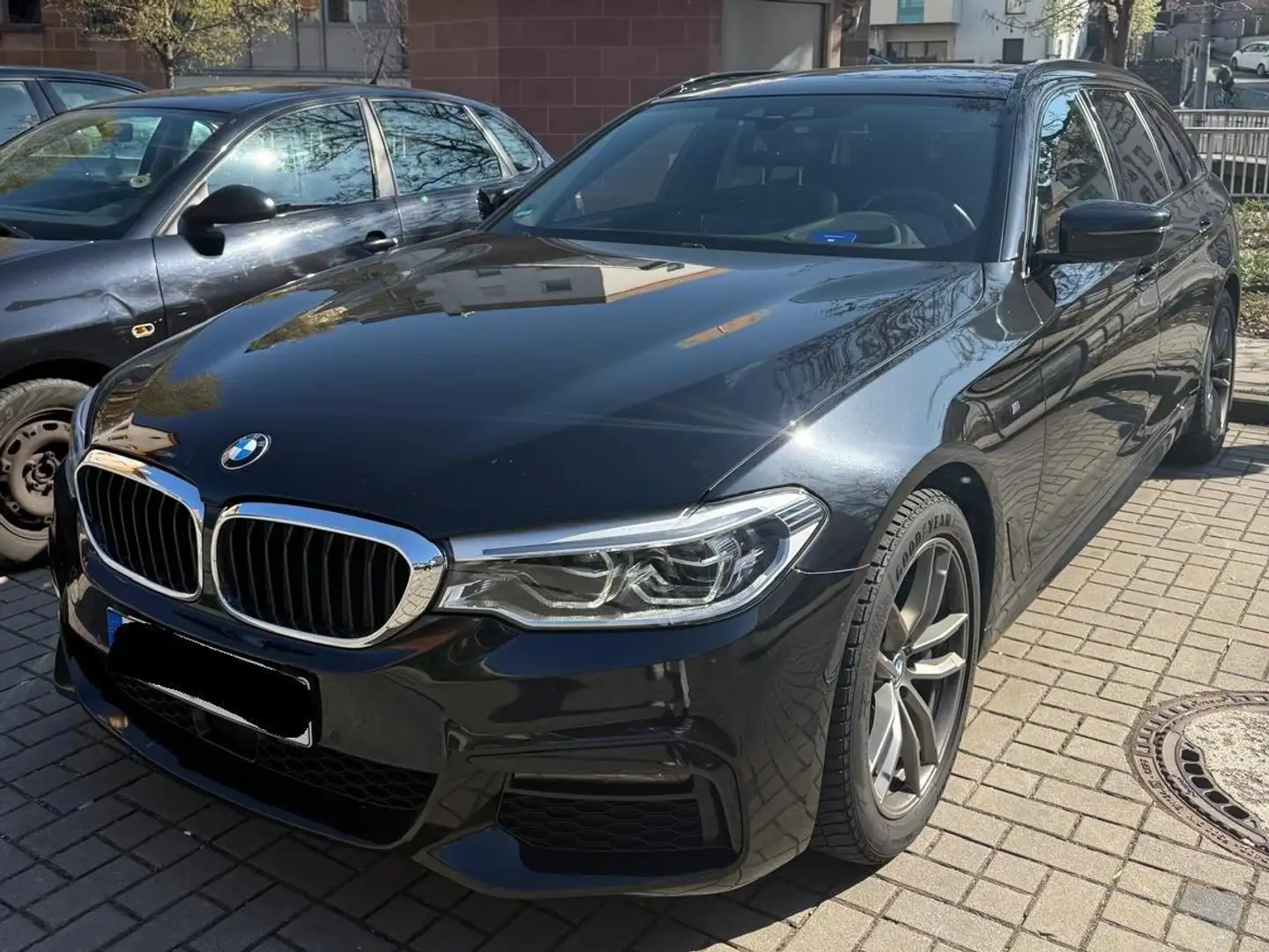 BMW 530 5er Touring Diesel 530d xDrive Touring Aut. Sport Negro - 1