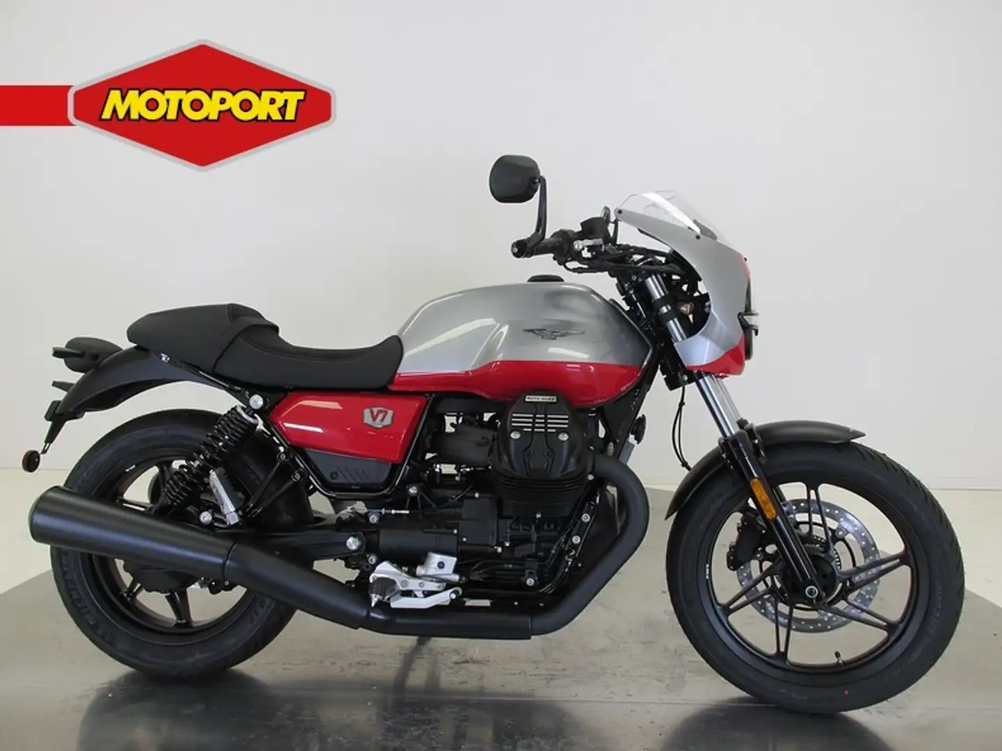 Moto Guzzi V 7 STONE CORSA Rood - 1