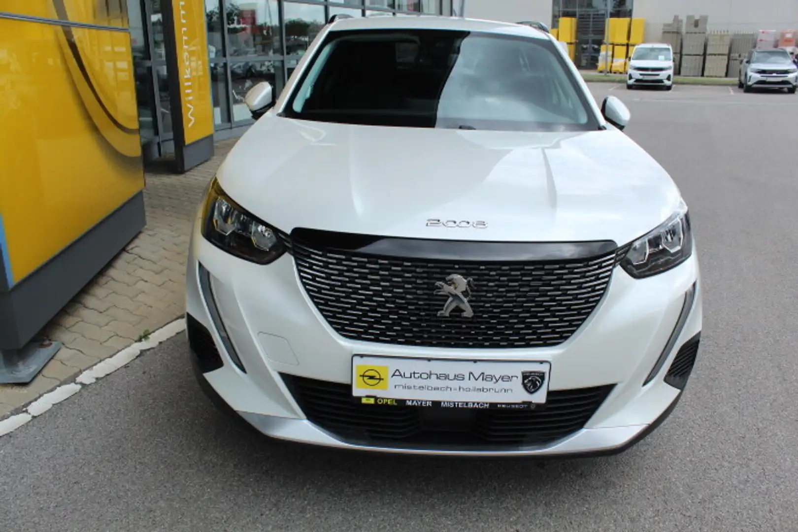 Peugeot 2008 PureTech 130 S&S Allure Pack EAT8 Weiß - 2