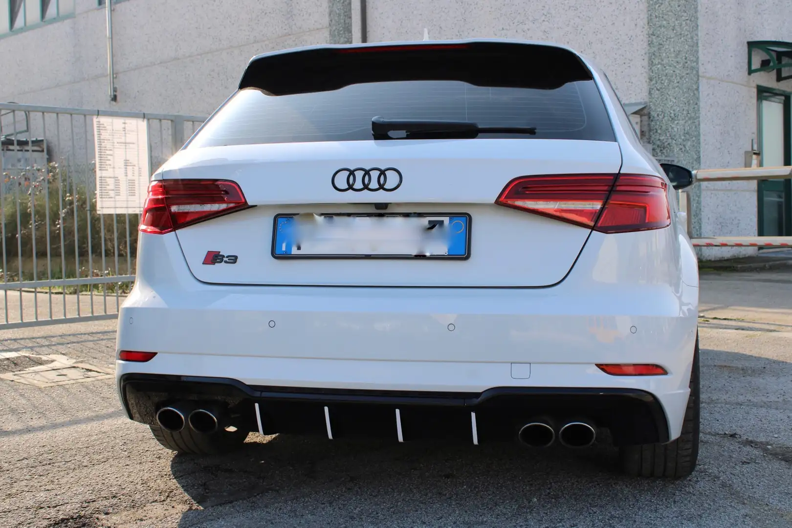 Audi S3 Sportback 2.0 tfsi quattro 310cv s-tronic Bianco - 2