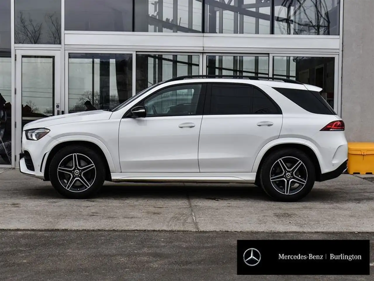 Mercedes-Benz GLE снимка Mercedes-Benz GLE