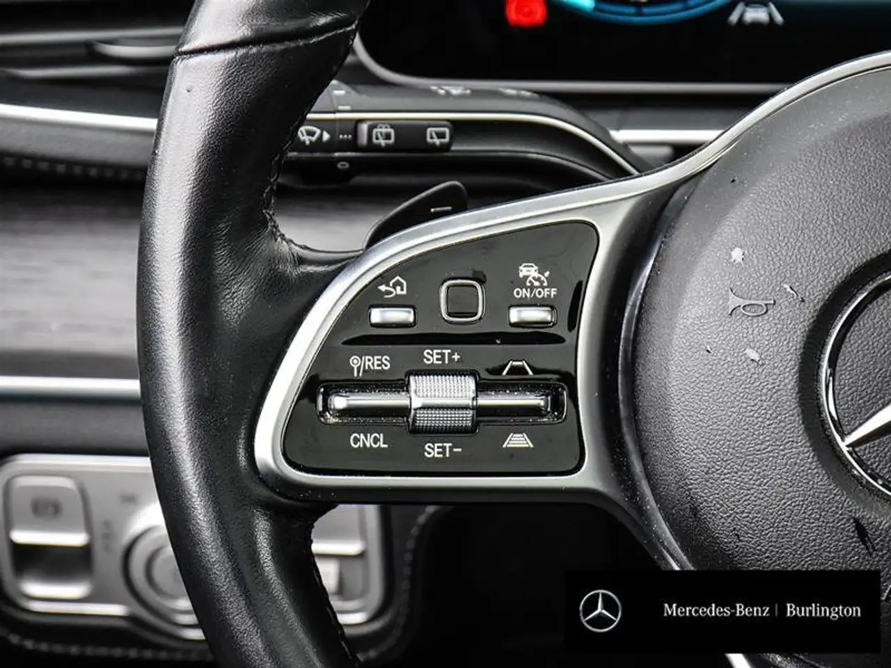 Mercedes-Benz GLE снимка Mercedes-Benz GLE