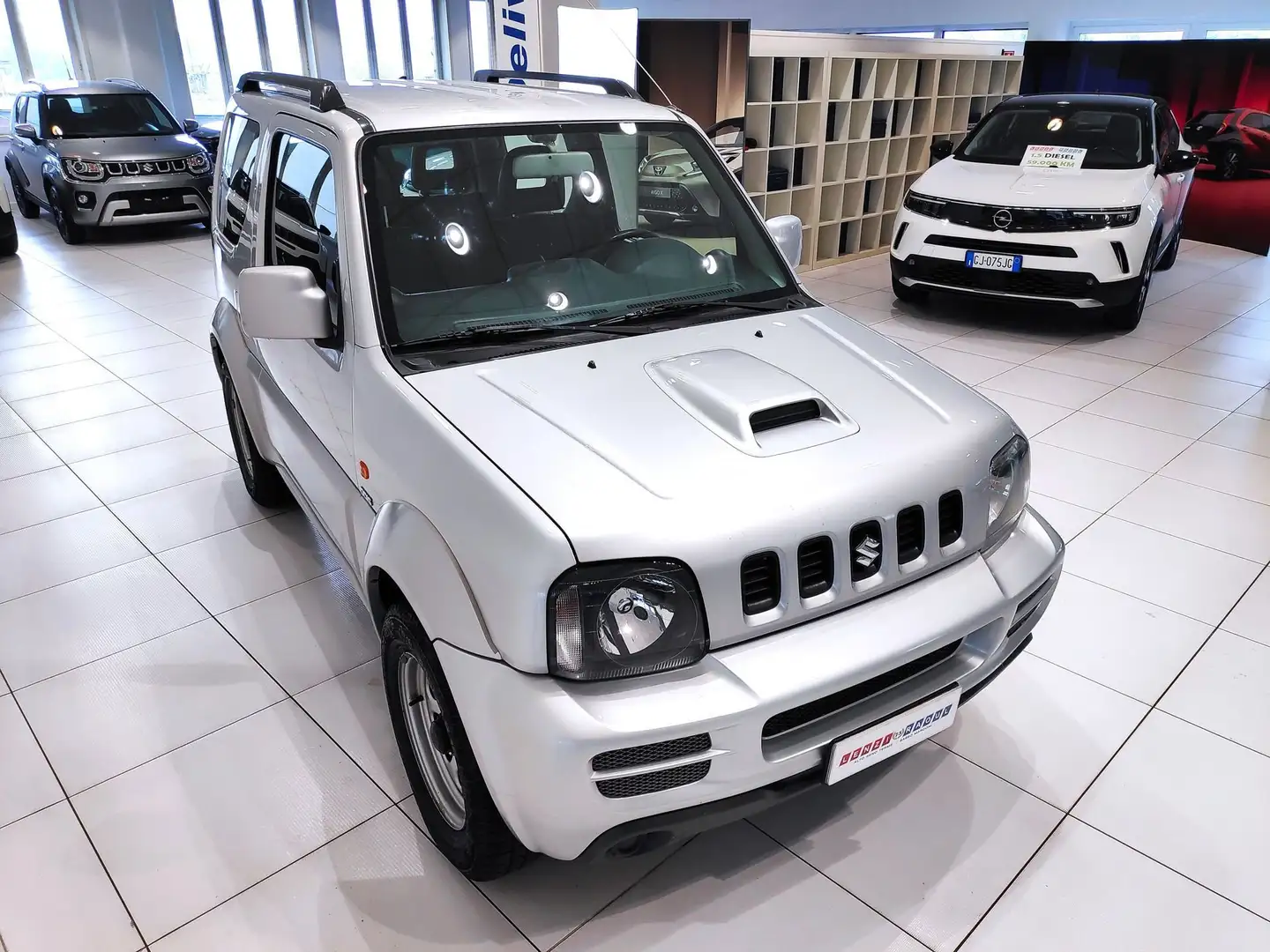 Suzuki Jimny Jimny 1.5 DDiS cat 4WD JLX*4x4 con RIDOTTE*DIESEL* Argento - 1
