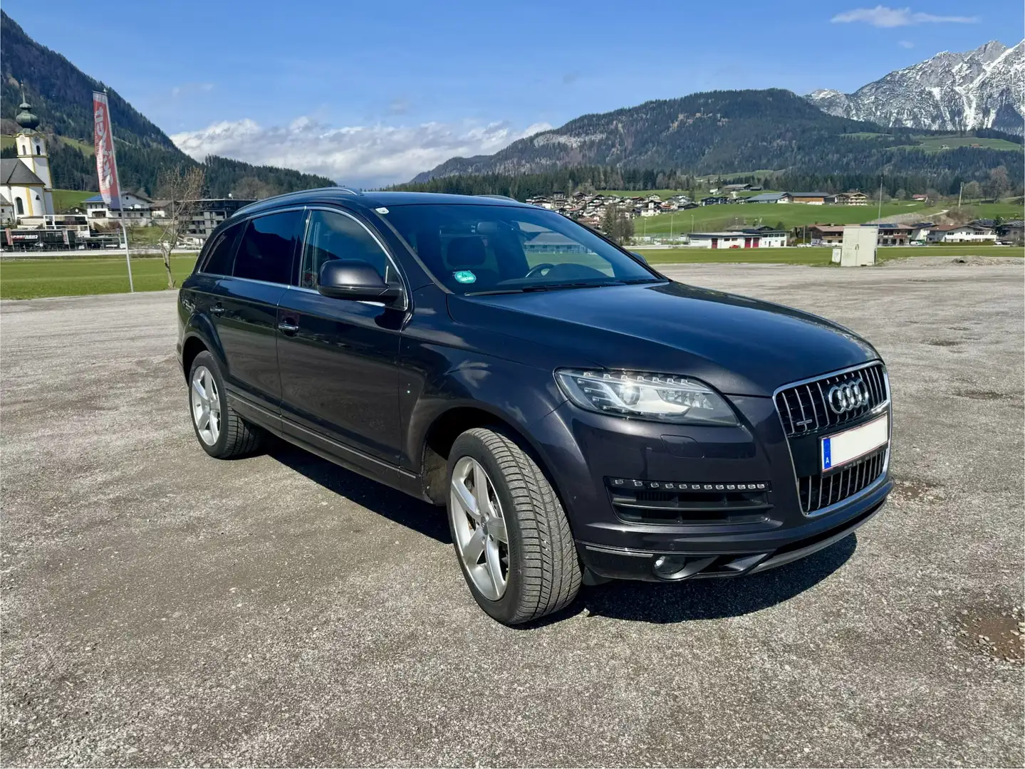 Audi Q7 3.0 TDI quattro (180kW) Grau - 1
