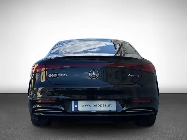 Mercedes-Benz Eqs view 5