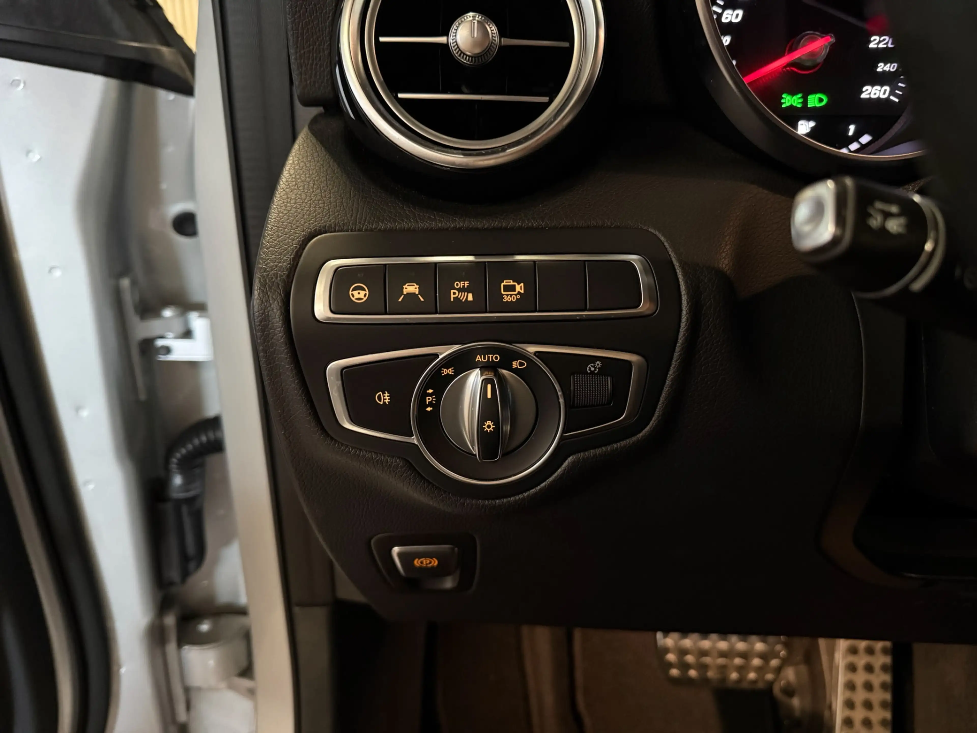Mercedes-Benz GLC 250 4-Matic AMG STYLING-PANORAMA-RIJ PAKKET-BURMESTER- — photo 13