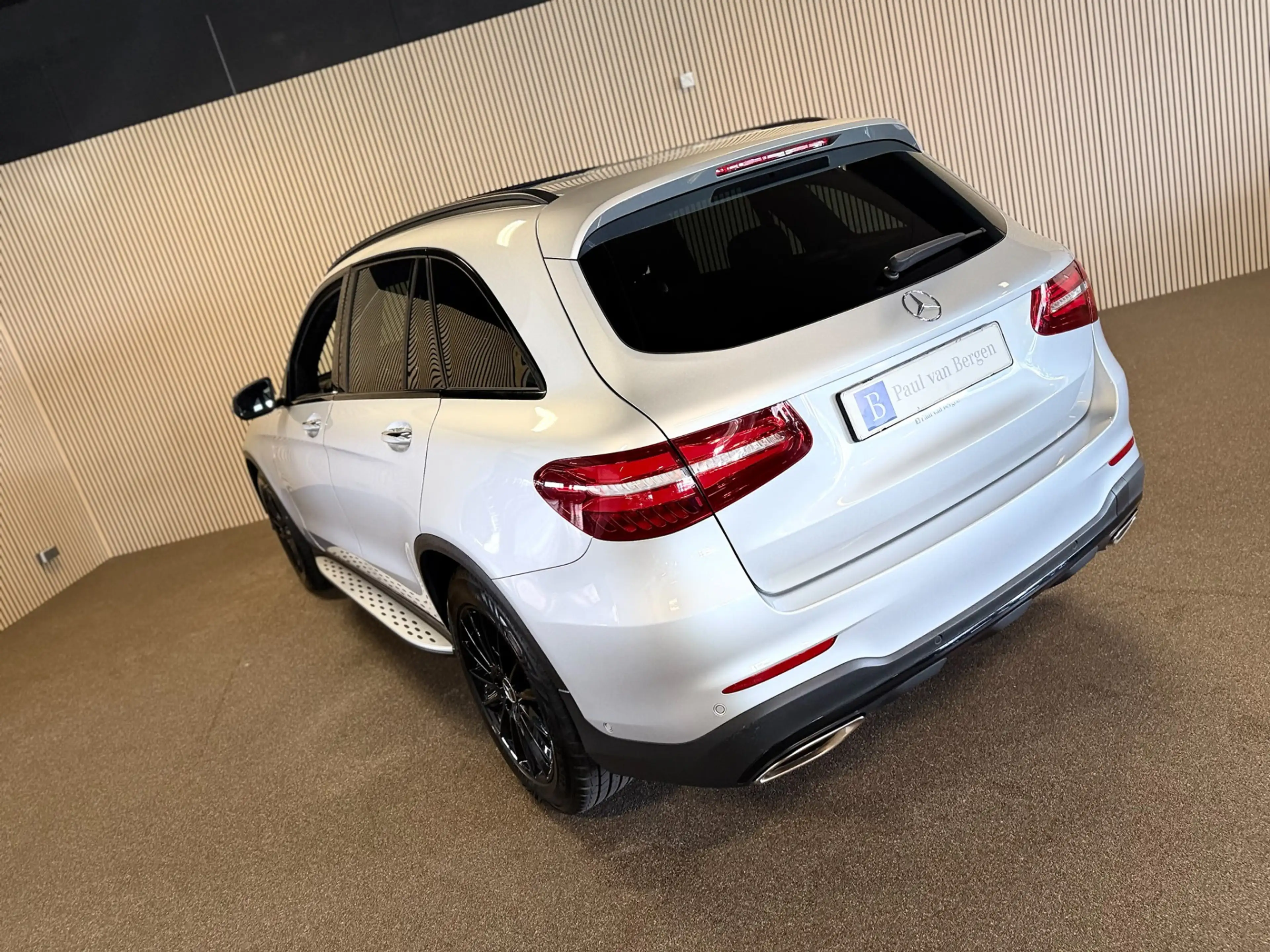 Mercedes-Benz GLC 250 4-Matic AMG STYLING-PANORAMA-RIJ PAKKET-BURMESTER- — photo 9