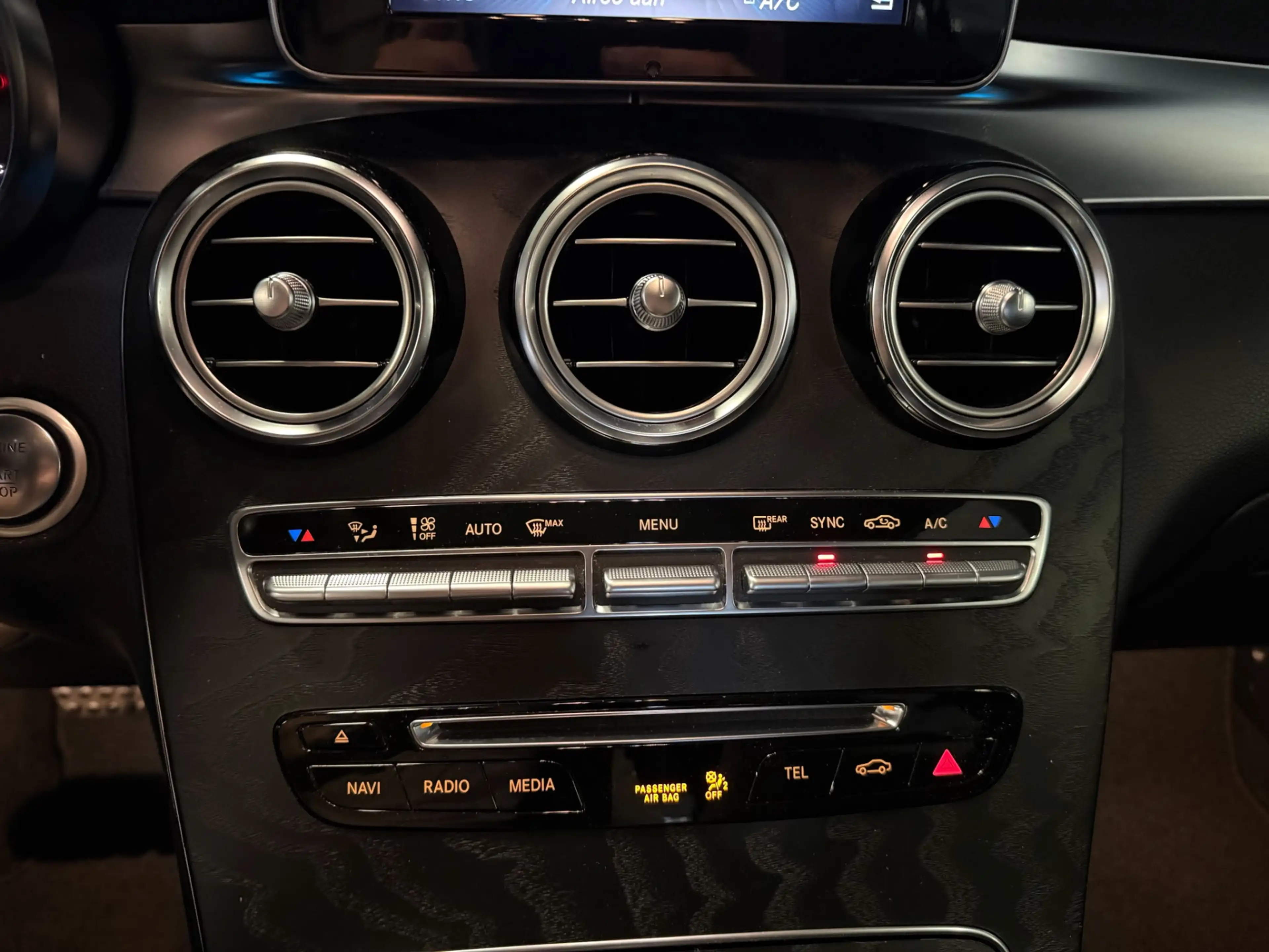 Mercedes-Benz GLC 250 4-Matic AMG STYLING-PANORAMA-RIJ PAKKET-BURMESTER- — photo 26