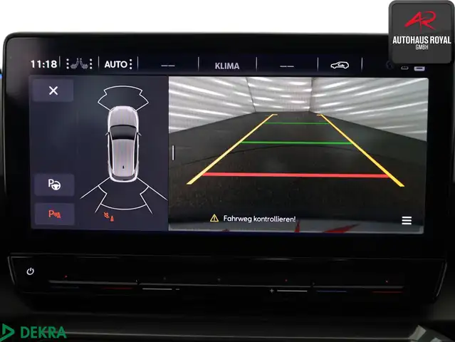 CUPRA Leon view 15