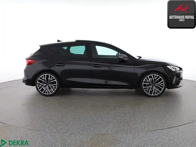 CUPRA Leon view 6