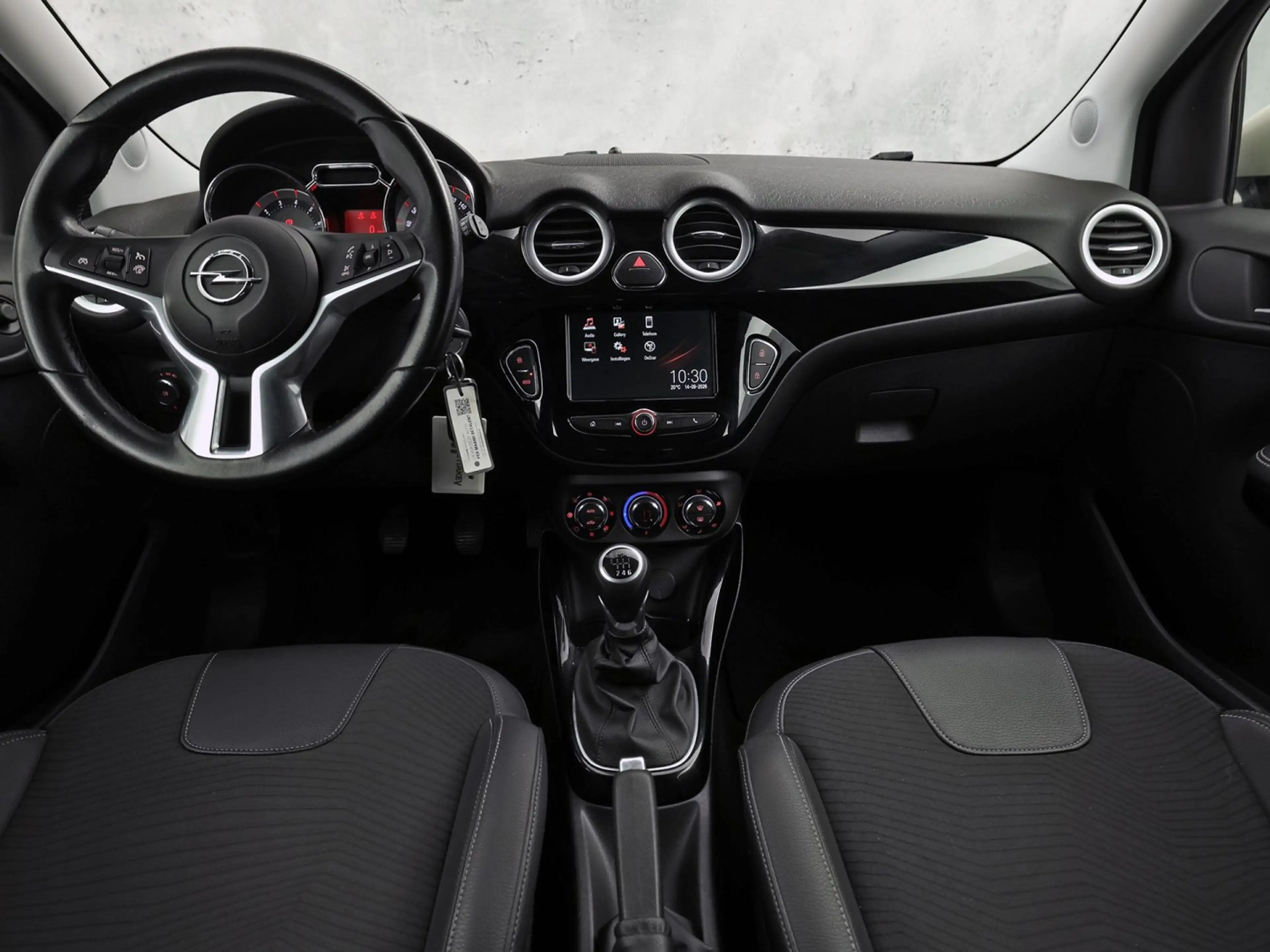 Opel Adam 1.0 Turbo Rocks Online Sports (SCHUIFDAK, APPLE CA — photo 6