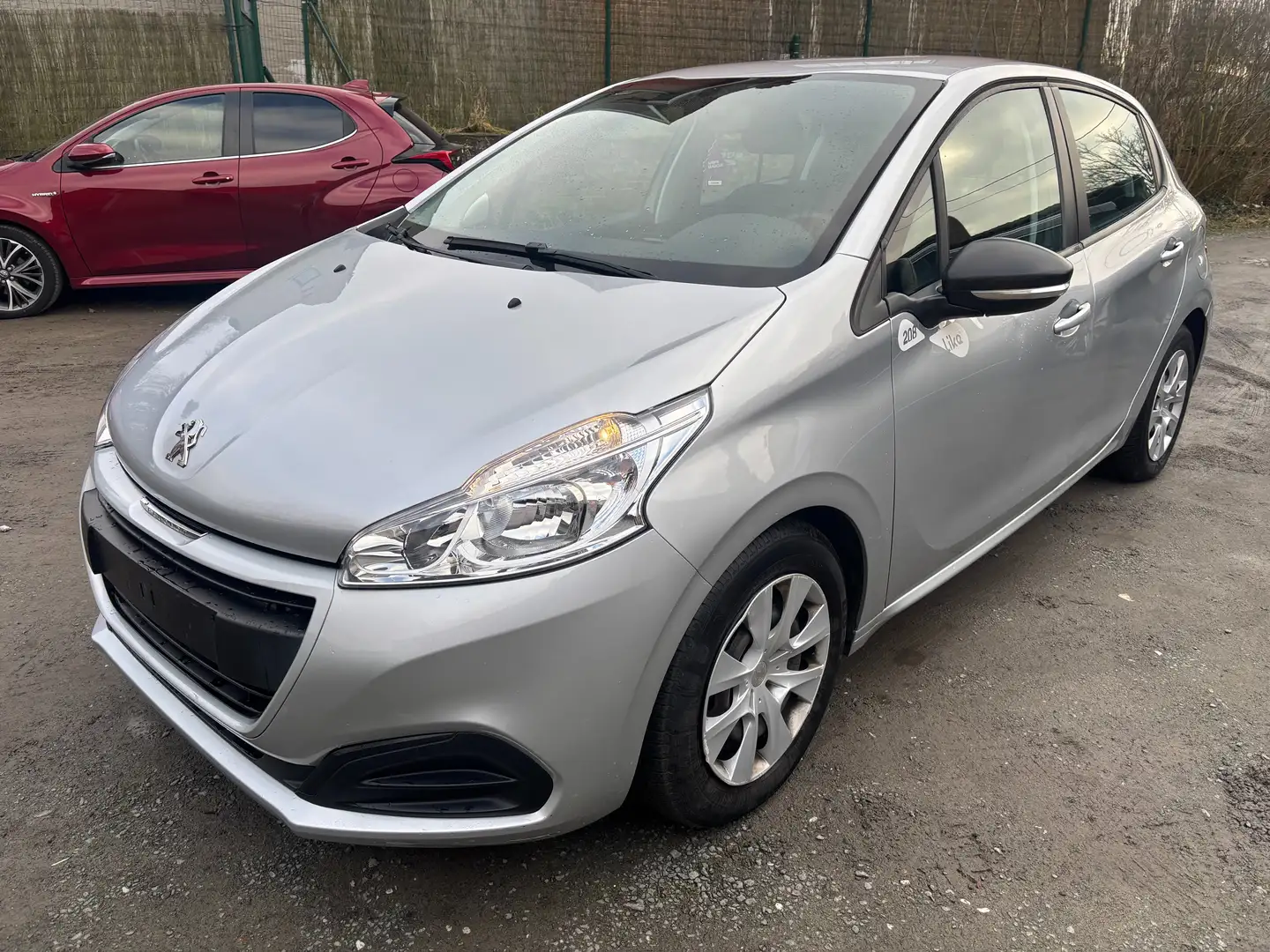 Peugeot 208 1.2i Like/AIRCO/EXPORT/MARCHAND Argent - 1
