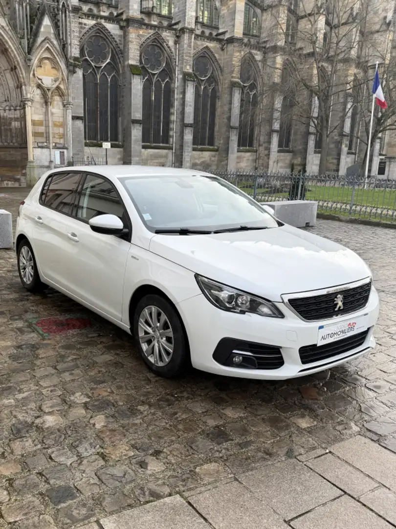 Peugeot 308 II (T9) Phase II 1.2 THP Puretech 12V BVM6 110 cv Weiß - 2