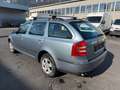 Skoda Octavia Combi 4X4 Grau - thumbnail 3