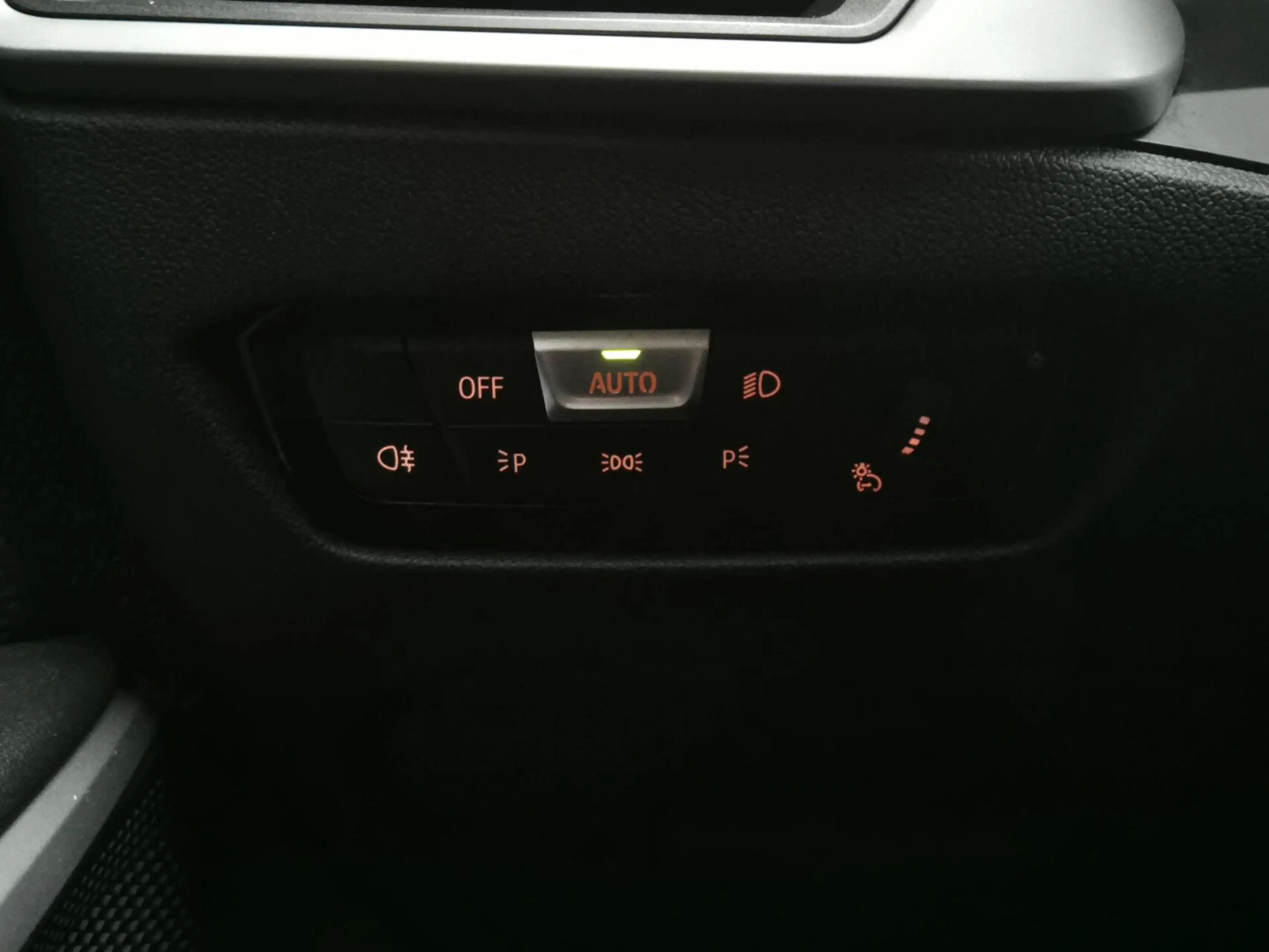BMW 318 3-serie Touring 318i 2.0i Executive Shadow Automaa — photo 27