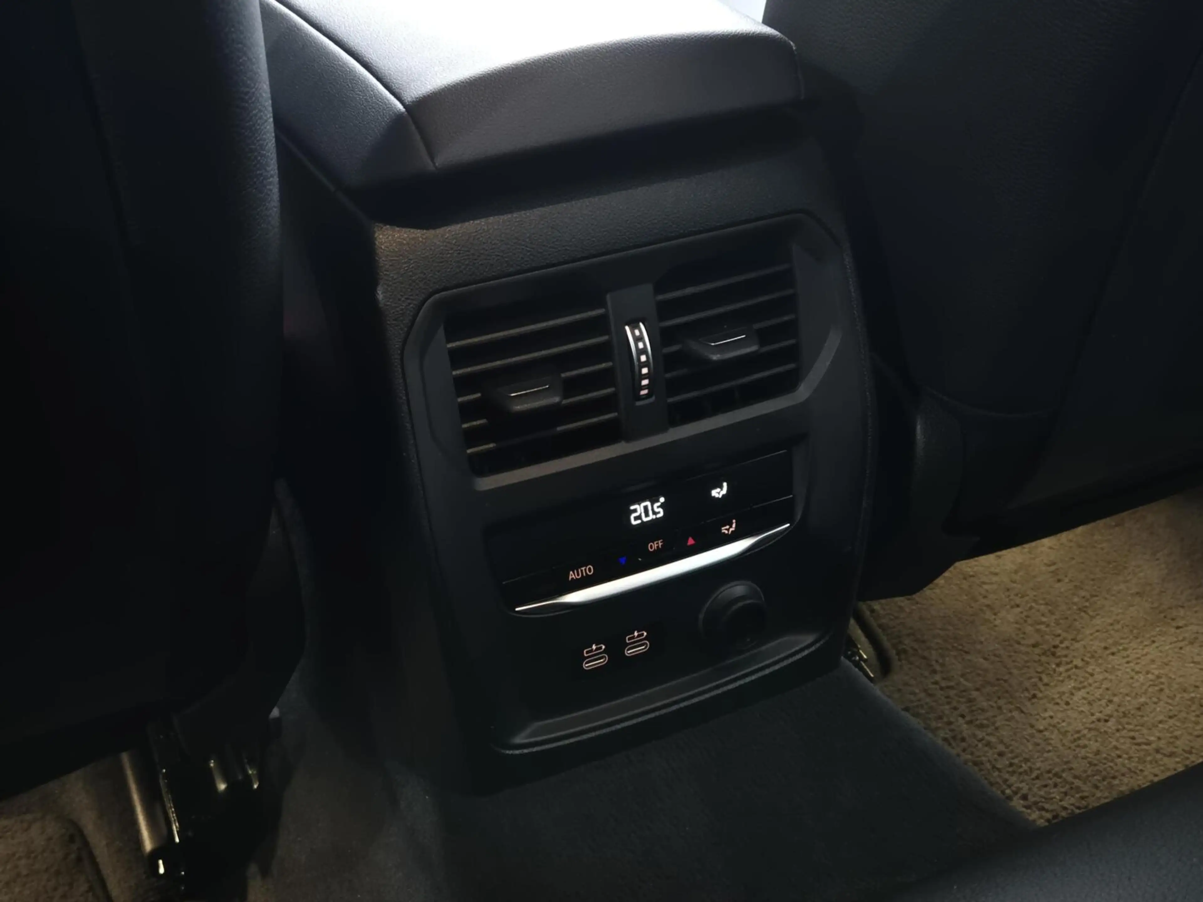BMW 318 3-serie Touring 318i 2.0i Executive Shadow Automaa — photo 40