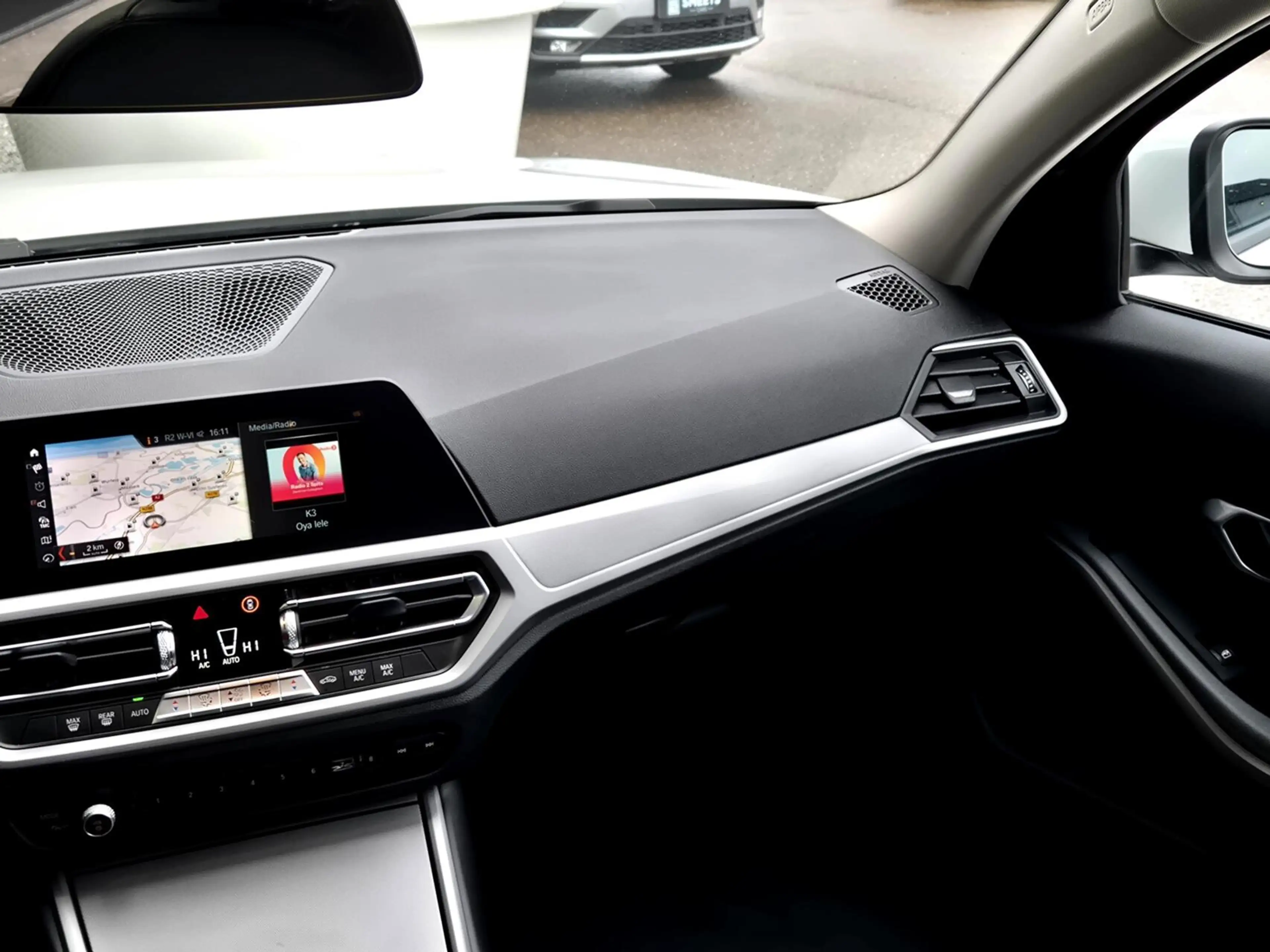 BMW 318 3-serie Touring 318i 2.0i Executive Shadow Automaa — photo 14