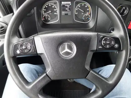 Annonce voiture d'occasion Mercedes-Benz Atego - CARADIZE